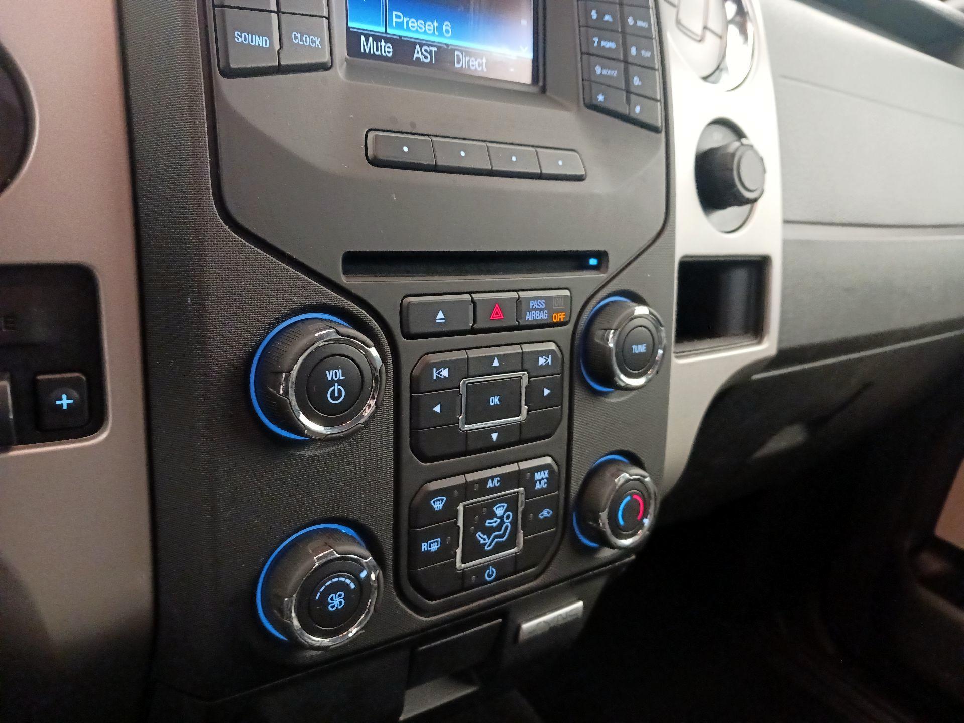 Thumbnail: 2014 Ford F-150 - 16