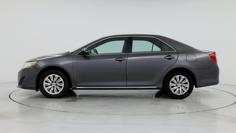 2014 Toyota Camry LE 3