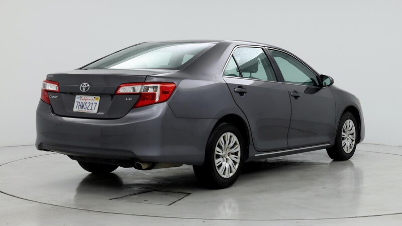 2014 Toyota Camry LE 8