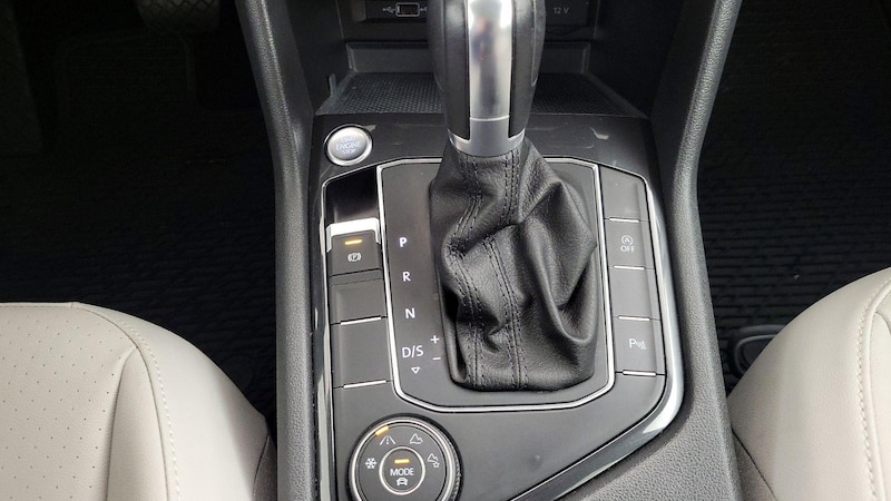 2019 Volkswagen Tiguan SEL 18