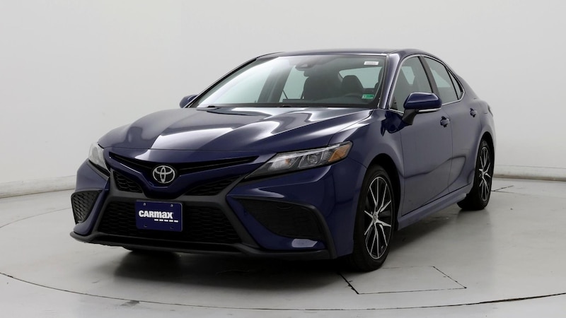 2023 Toyota Camry SE 4