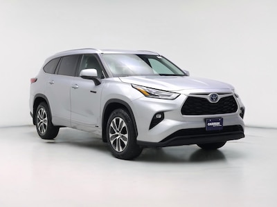 2021 Toyota Highlander XLE -
                Sterling, VA