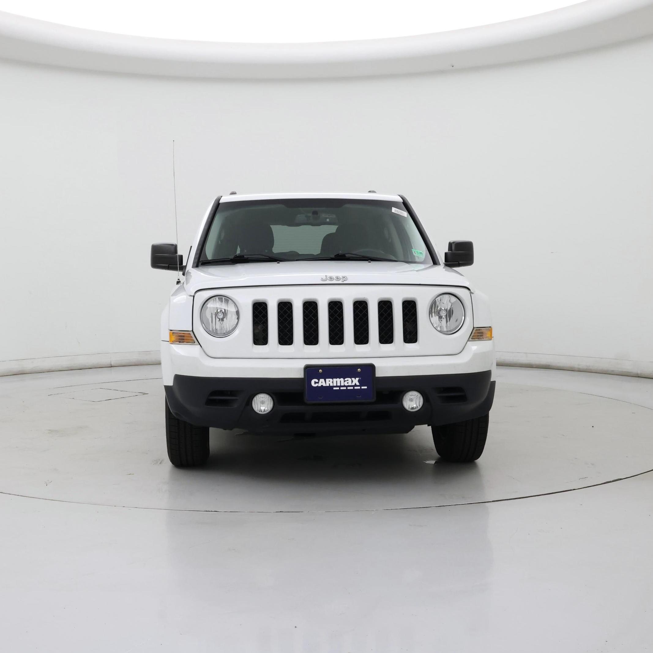 Thumbnail: 2017 Jeep Patriot - 5