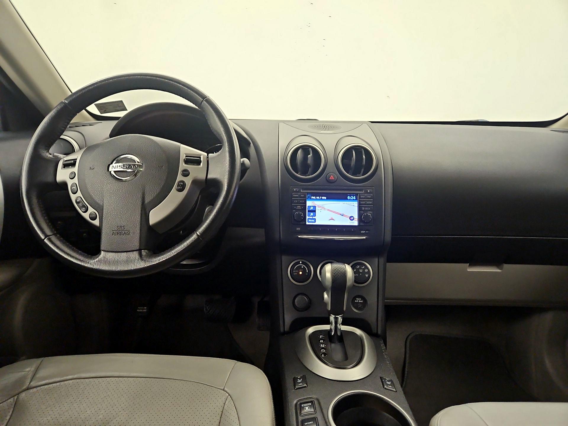 Thumbnail: 2013 Nissan Rogue - 9