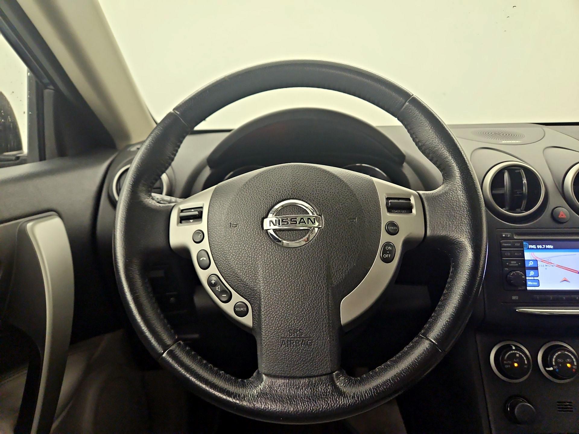 Thumbnail: 2013 Nissan Rogue - 10