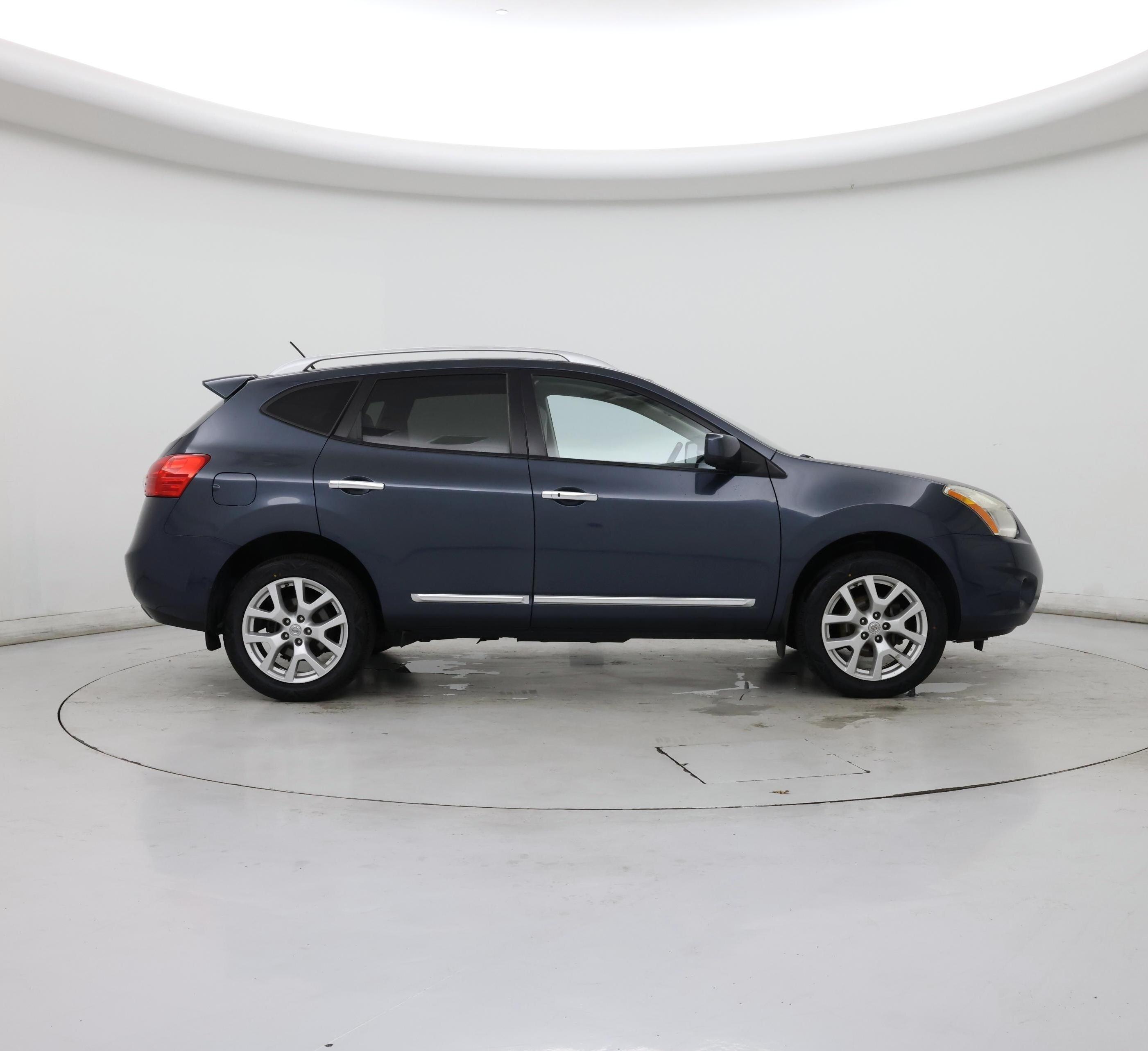 Thumbnail: 2013 Nissan Rogue - 7