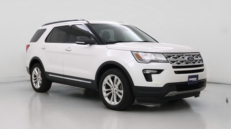 2019 Ford Explorer XLT Hero Image