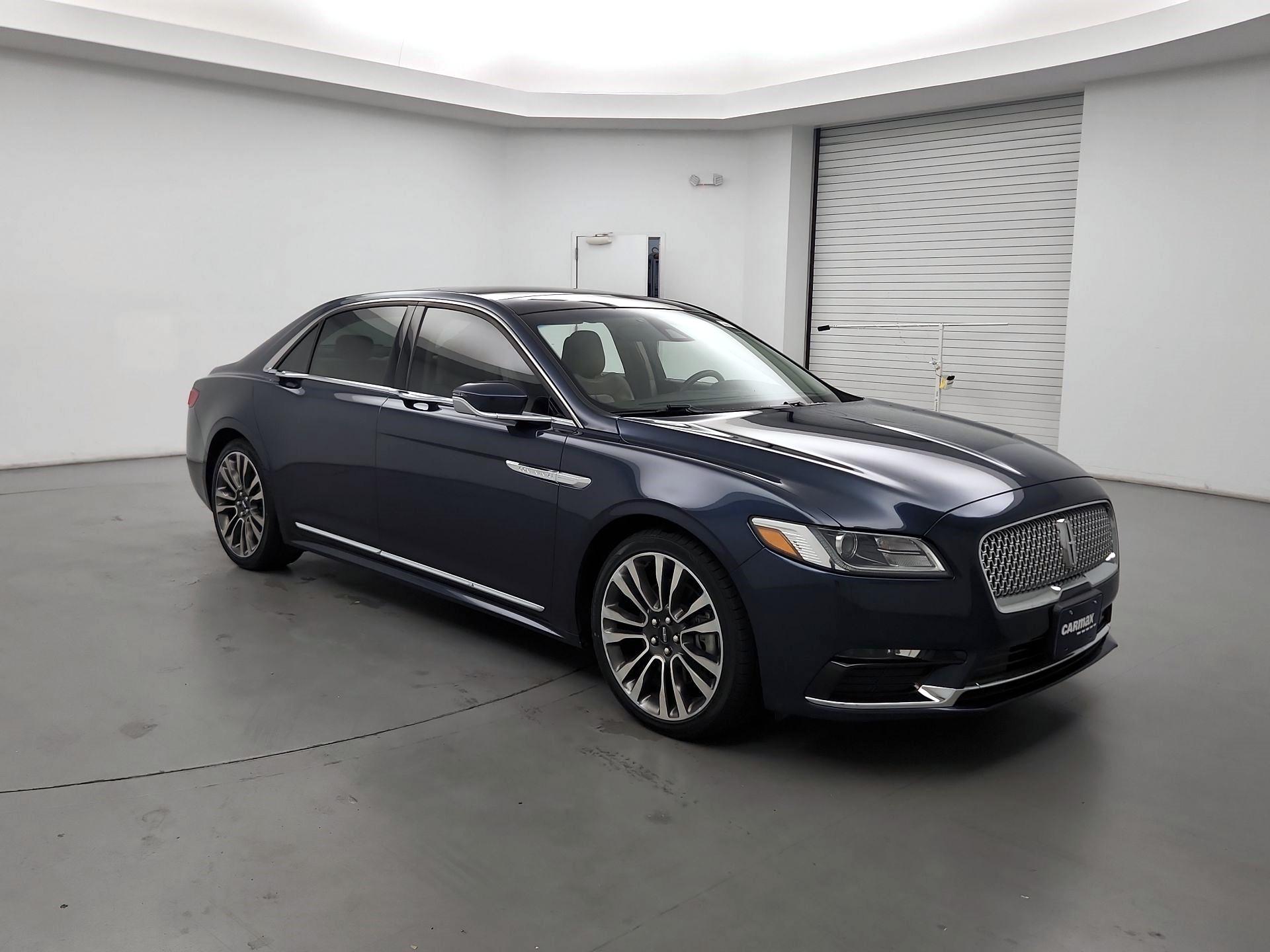 Thumbnail: 2017 Lincoln Continental - 1