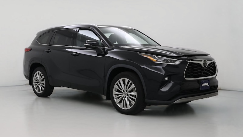 2022 Toyota Highlander Platinum Hero Image