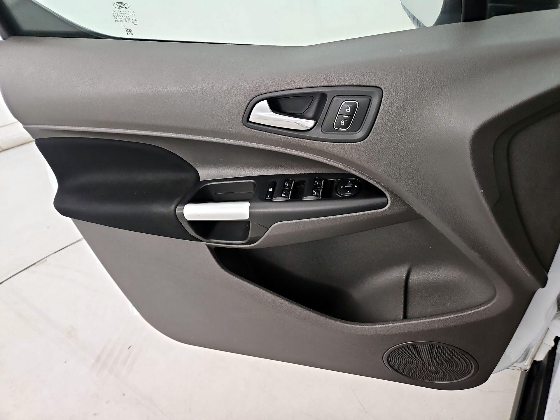 Thumbnail: 2019 Ford Transit Series - 12