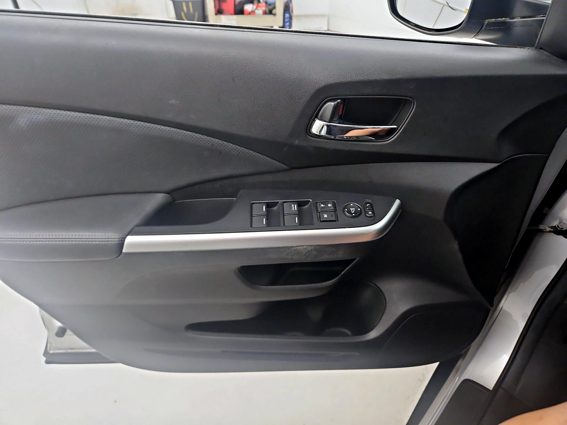 Thumbnail: 2015 Honda CR-V - 12