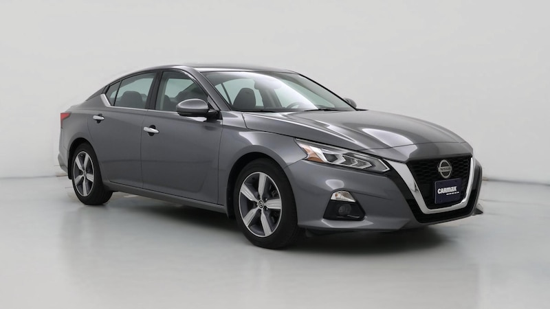 2019 Nissan Altima SV Hero Image