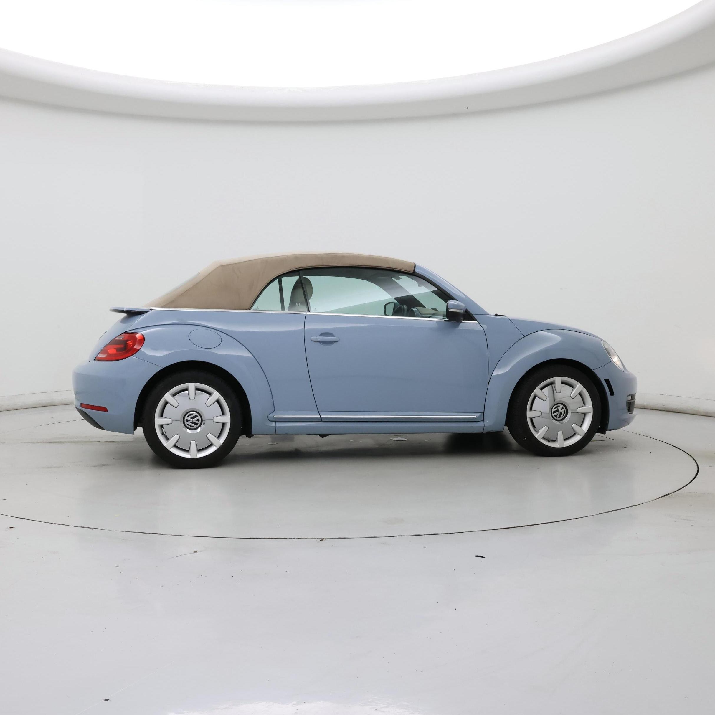 Thumbnail: 2014 Volkswagen Beetle - 7