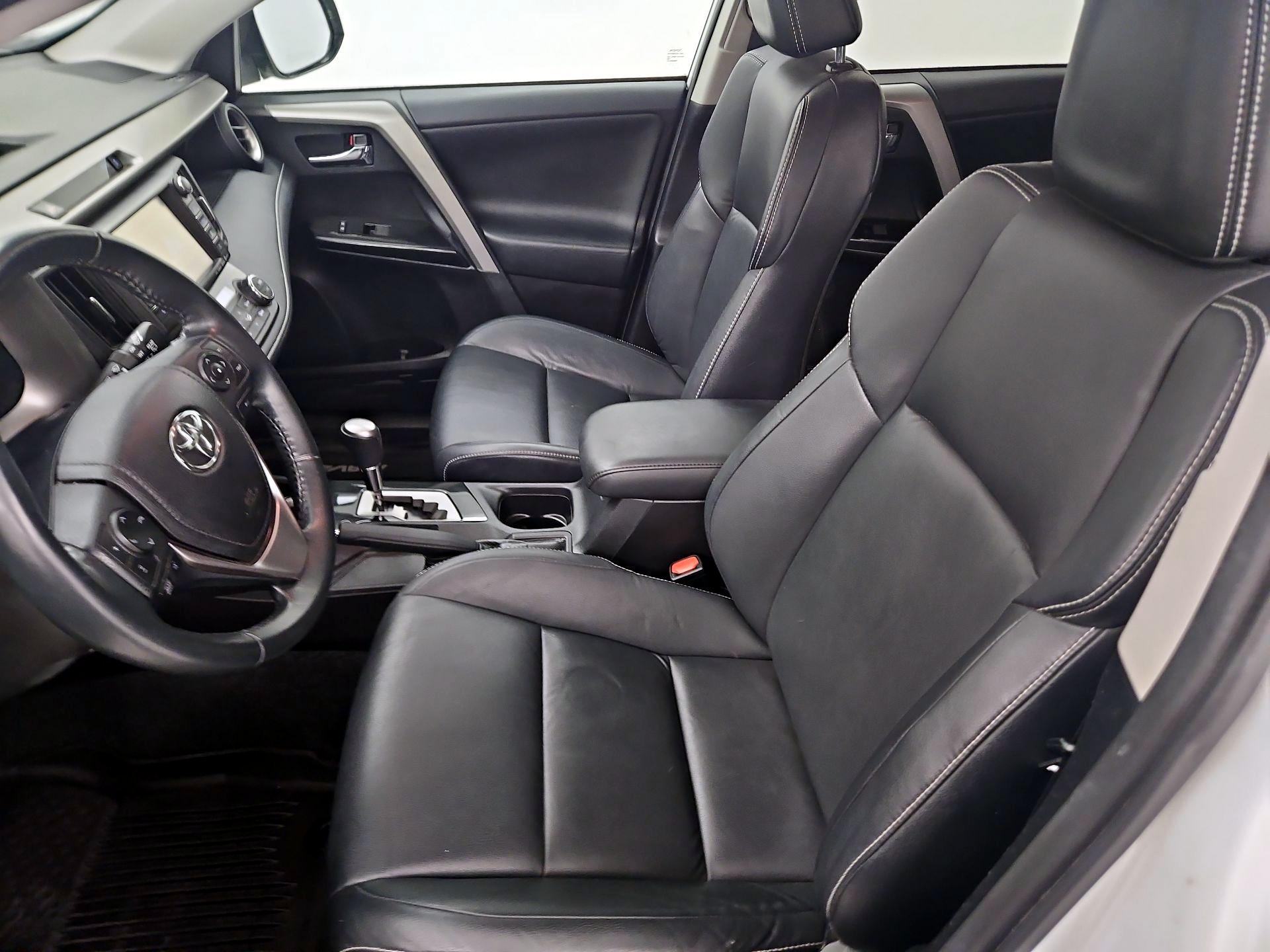 Thumbnail: 2017 Toyota RAV4 - 11