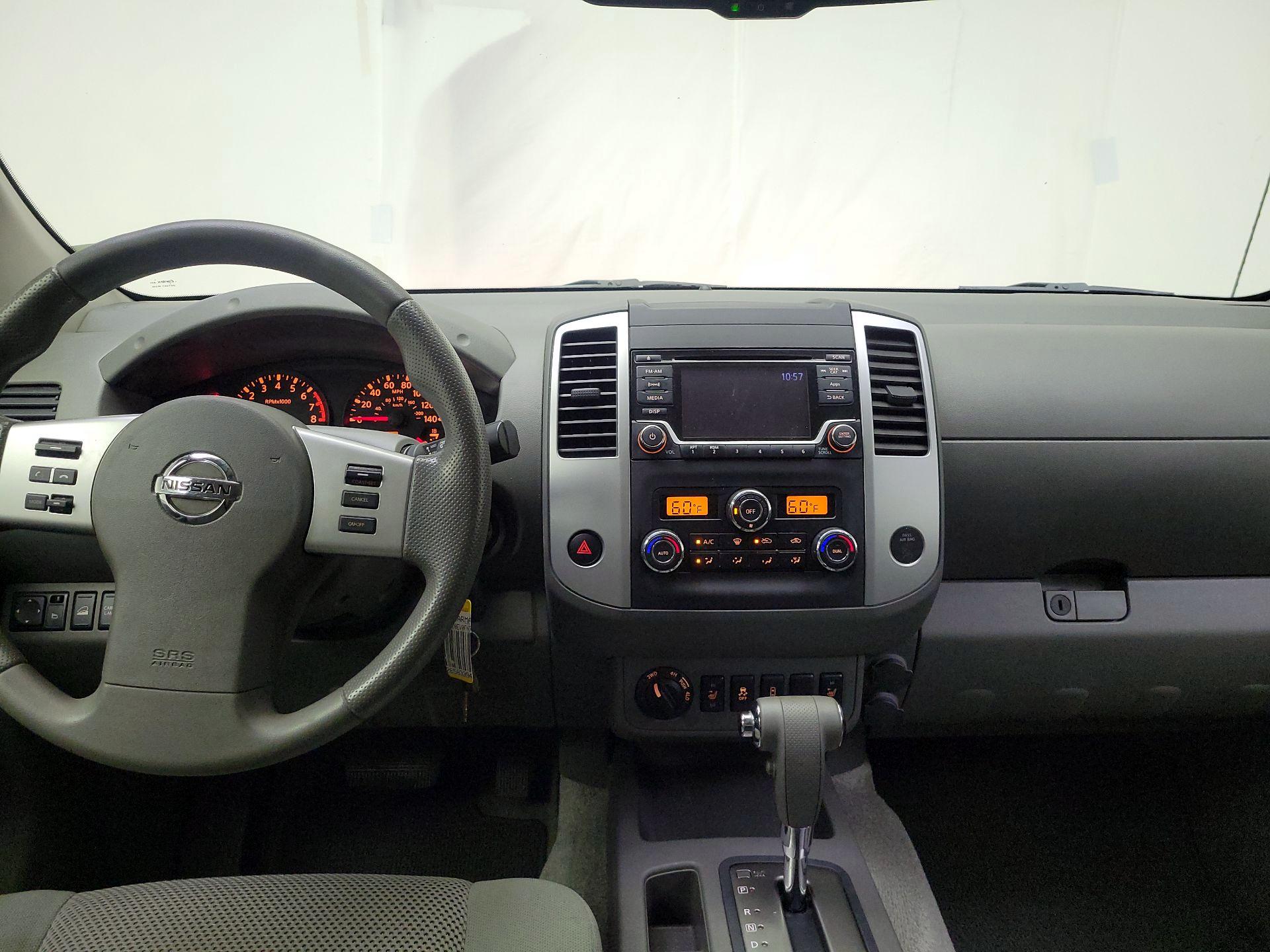 Thumbnail: 2015 Nissan Frontier - 9