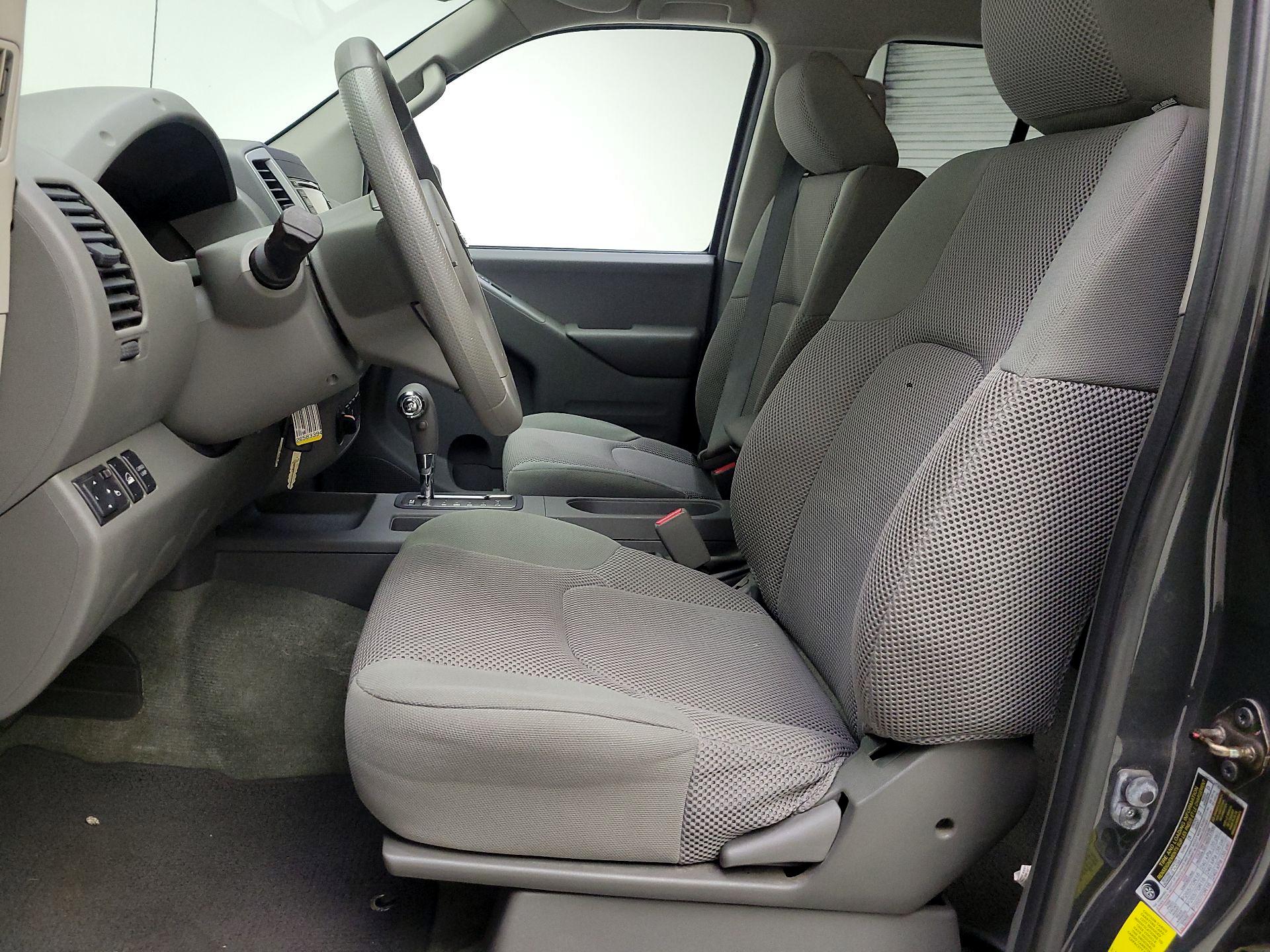 Thumbnail: 2015 Nissan Frontier - 11