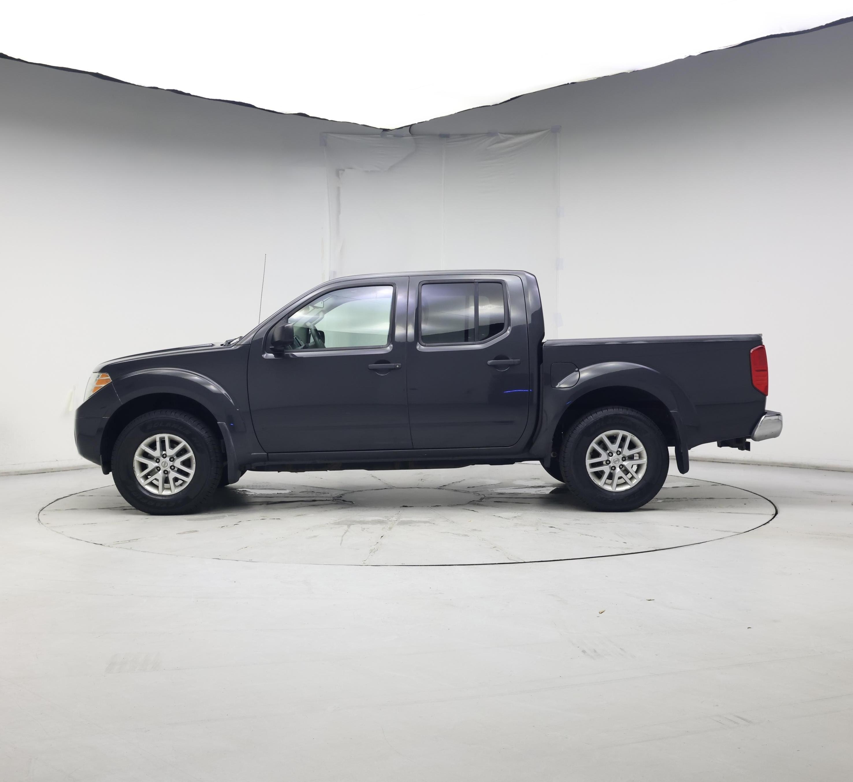 Thumbnail: 2015 Nissan Frontier - 3