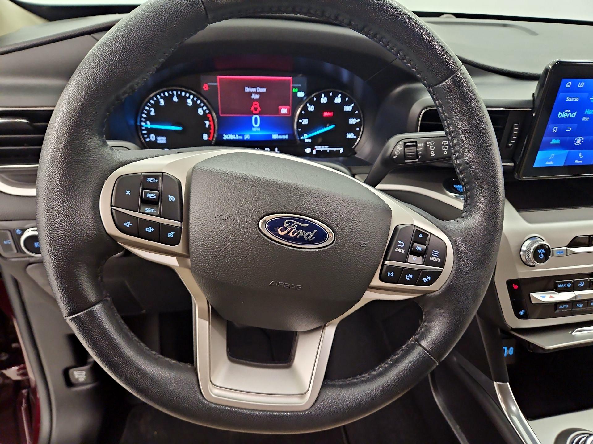 Thumbnail: 2022 Ford Explorer - 10