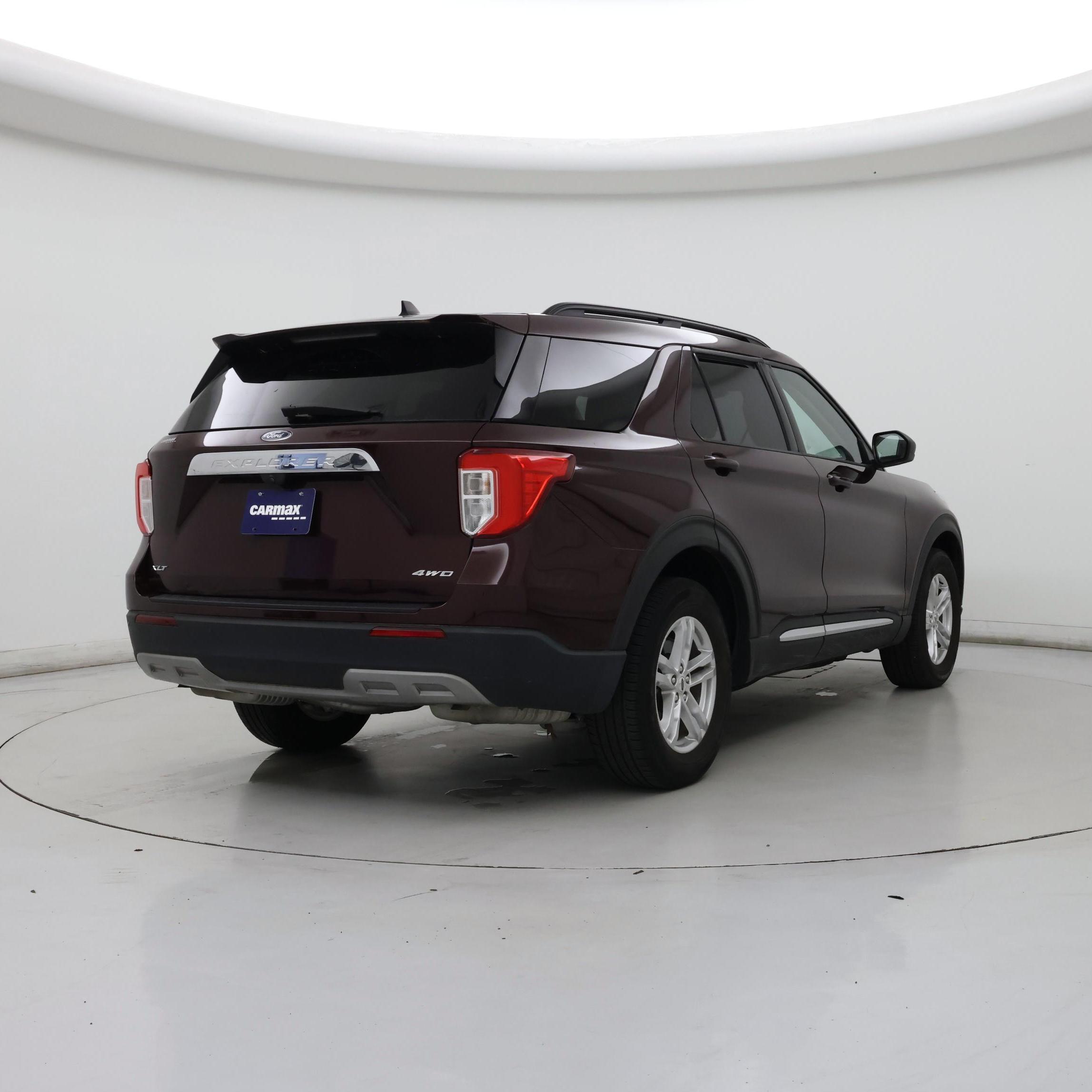 Thumbnail: 2022 Ford Explorer - 8