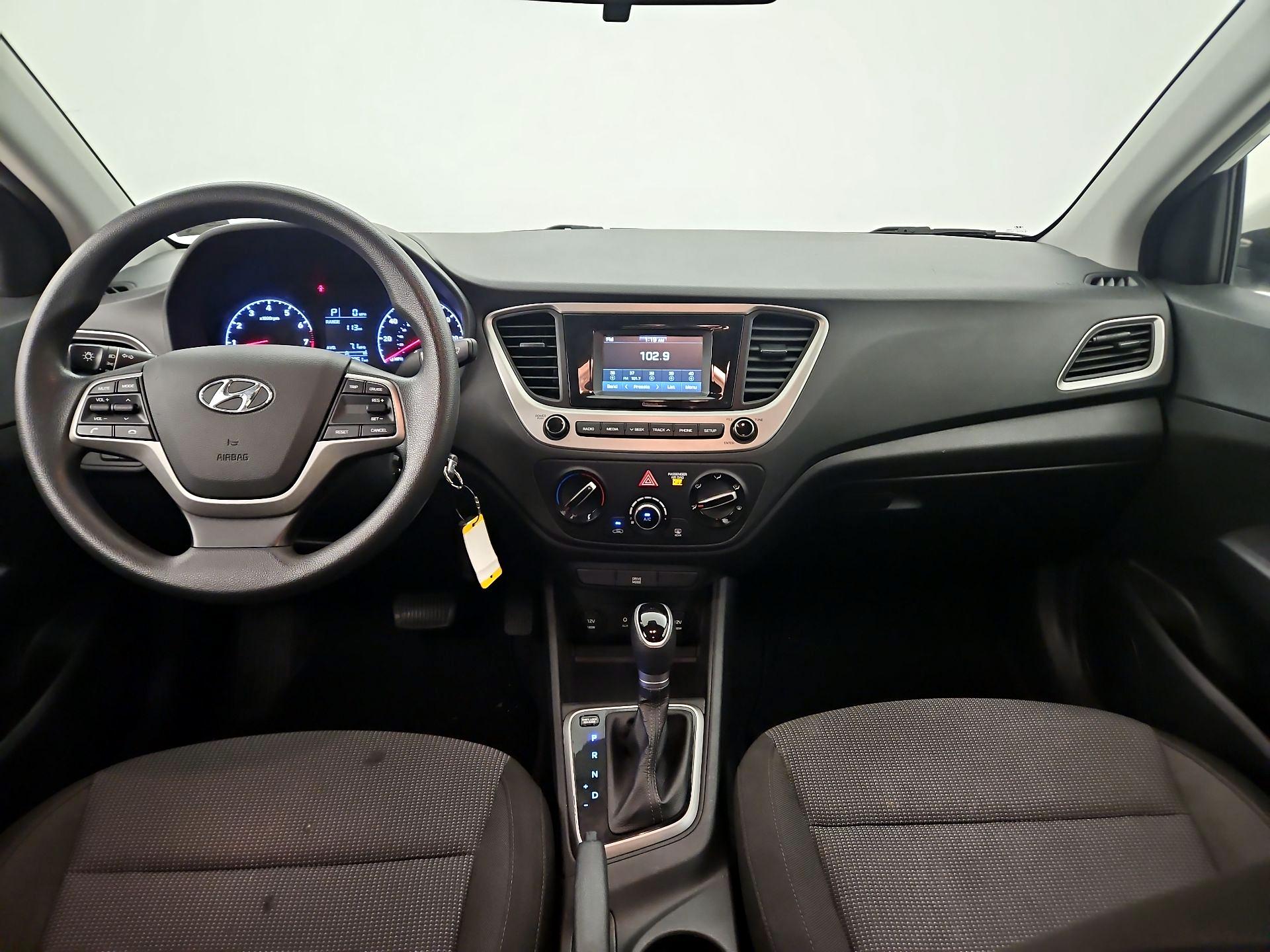Thumbnail: 2020 Hyundai Accent - 9