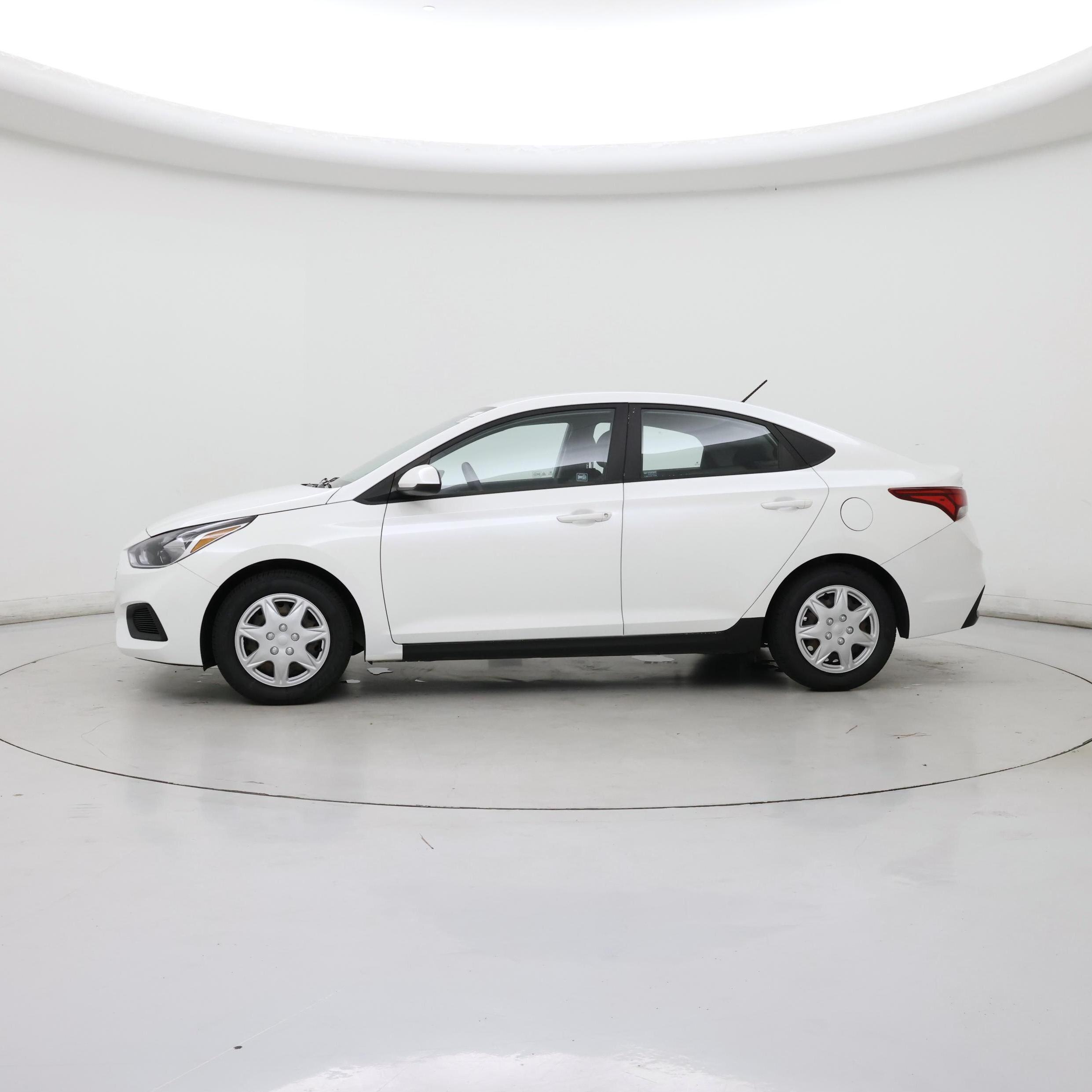 Thumbnail: 2020 Hyundai Accent - 3