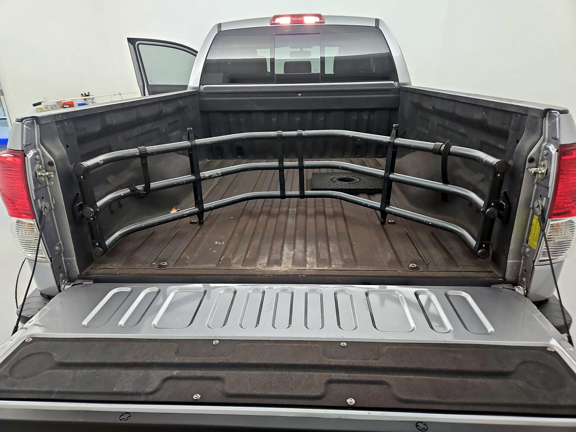 Thumbnail: 2013 Toyota Tundra - 20