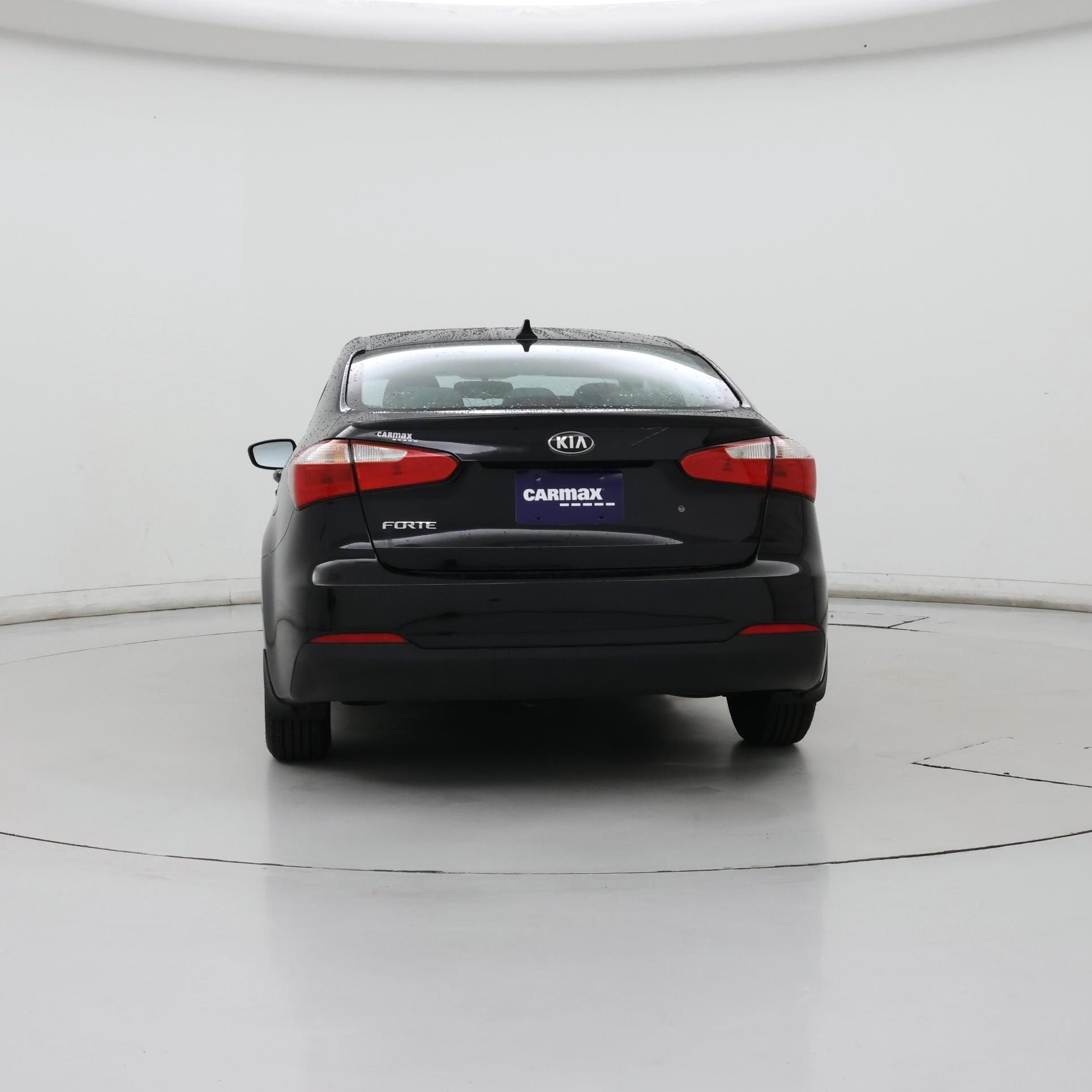 Thumbnail: 2015 Kia Forte - 6