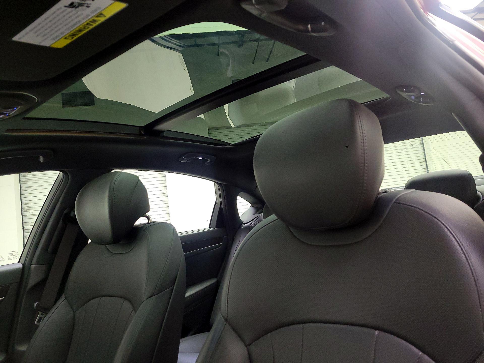 Thumbnail: 2019 Genesis G80 - 20