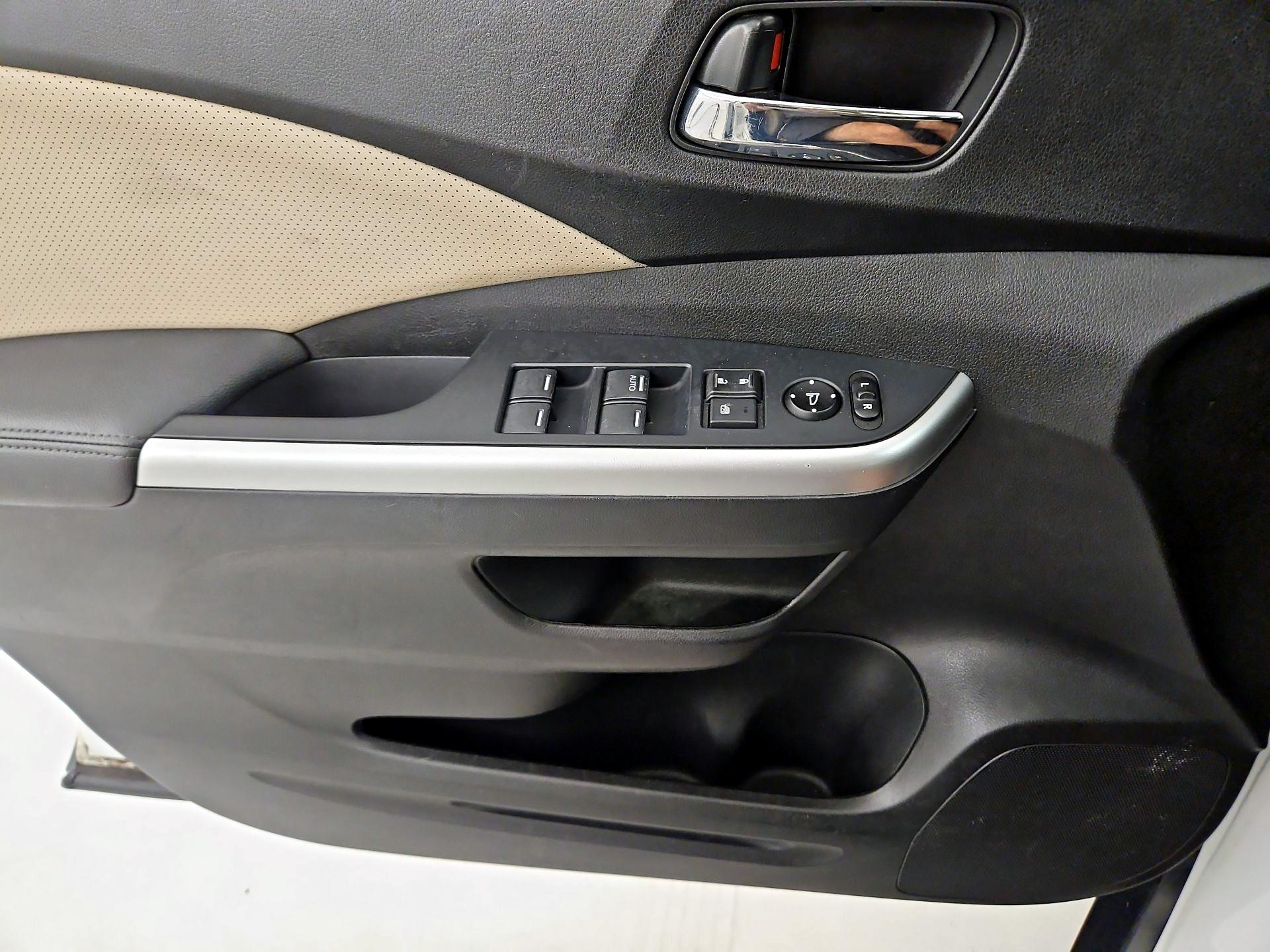 Thumbnail: 2016 Honda CR-V - 12