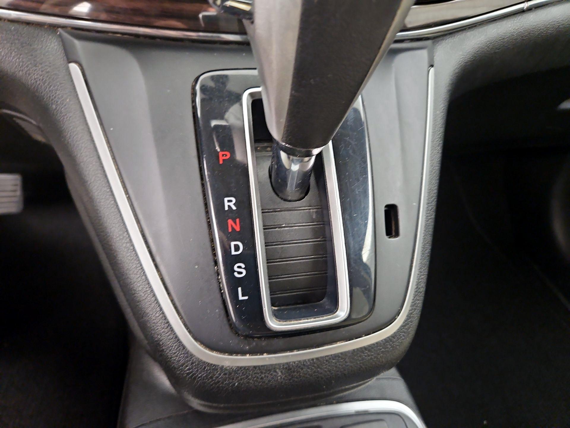 Thumbnail: 2016 Honda CR-V - 17