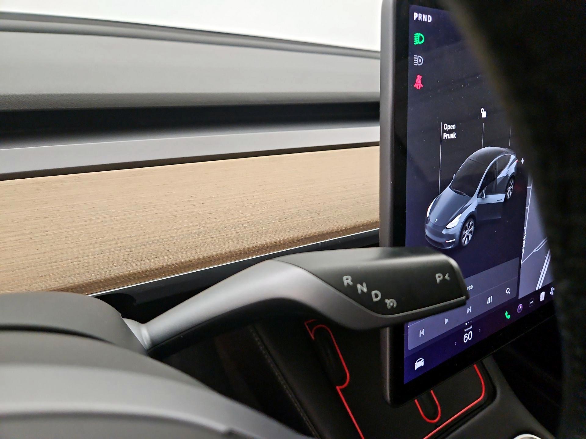 Thumbnail: 2021 Tesla Model Y - 16