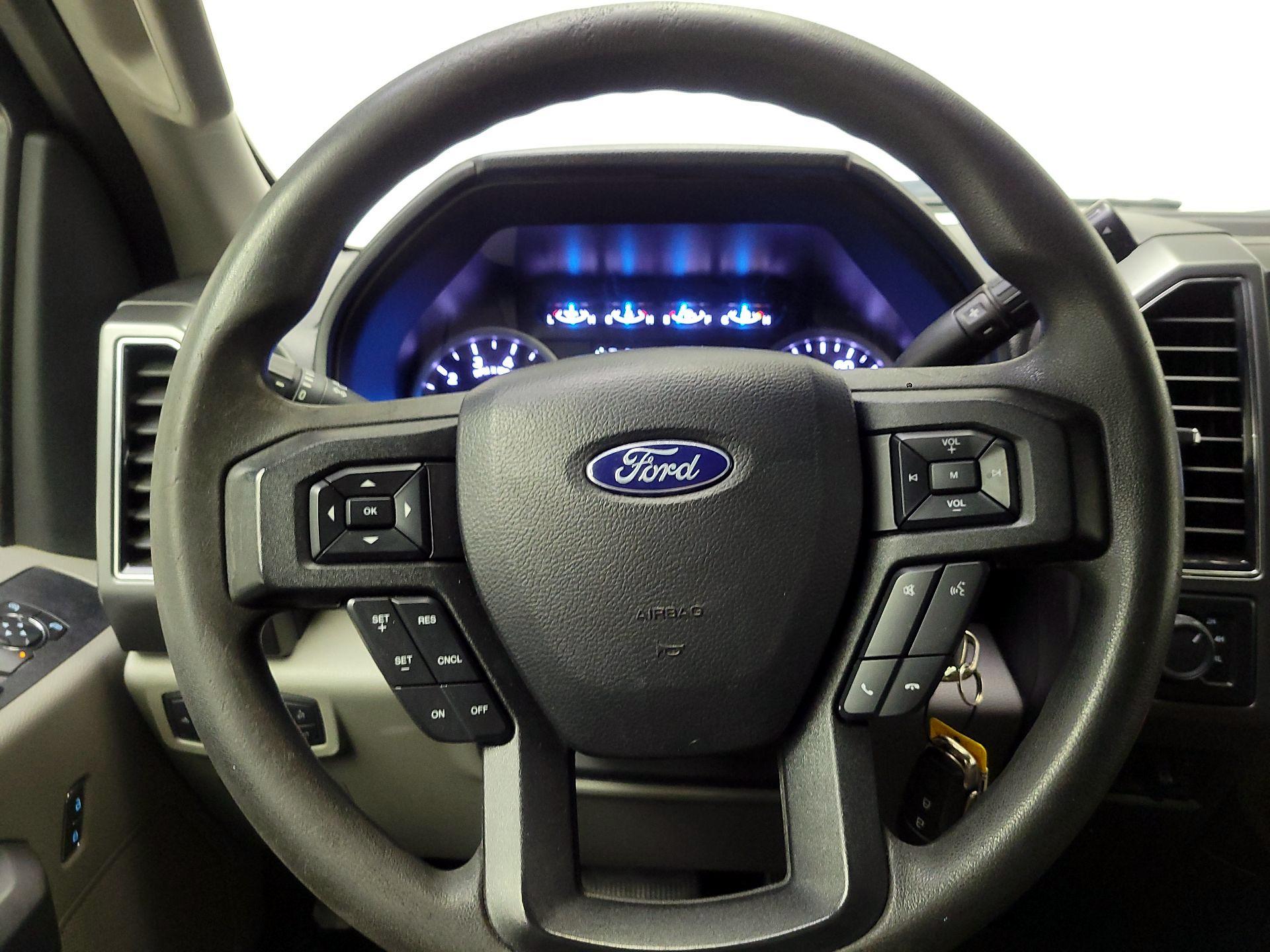 Thumbnail: 2019 Ford F-250 - 10