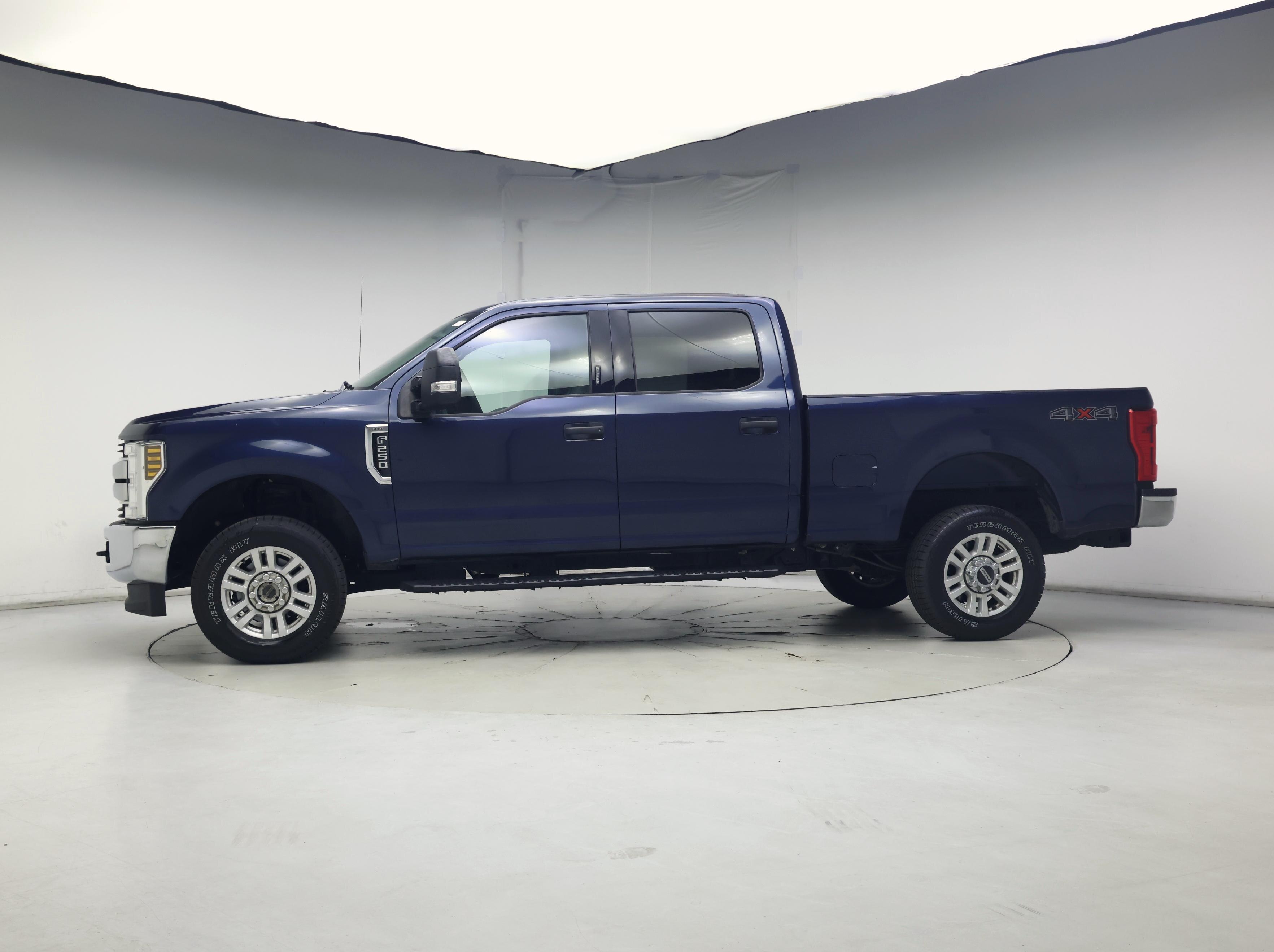 Thumbnail: 2019 Ford F-250 - 3