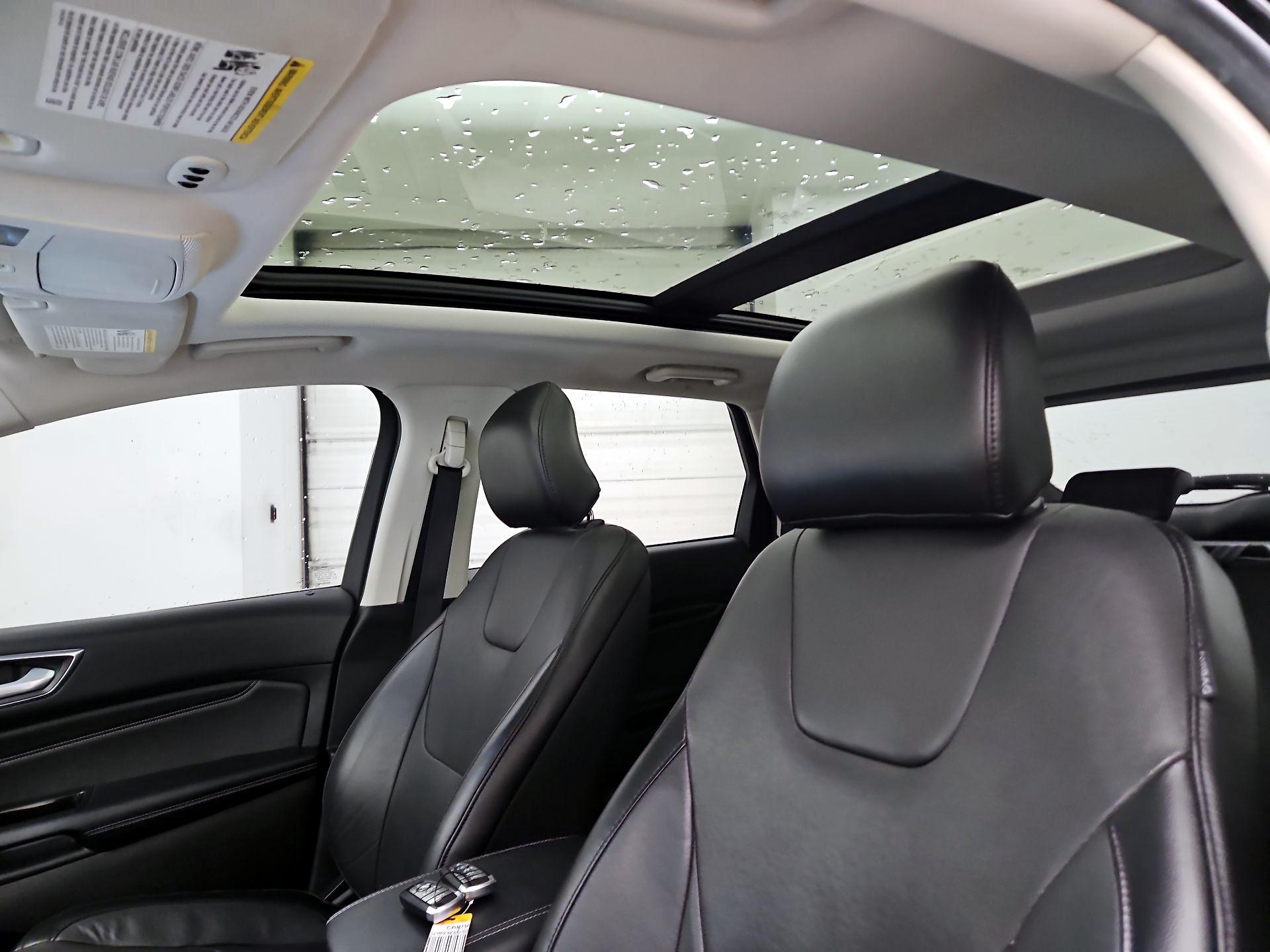 Thumbnail: 2017 Ford Edge - 20