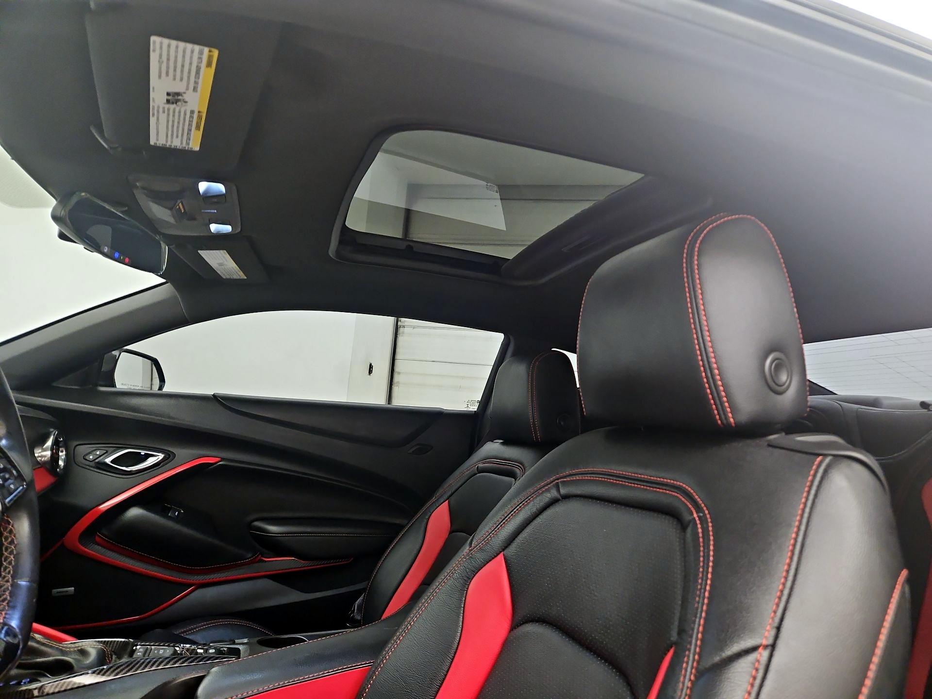 Thumbnail: 2016 Chevrolet Camaro - 19