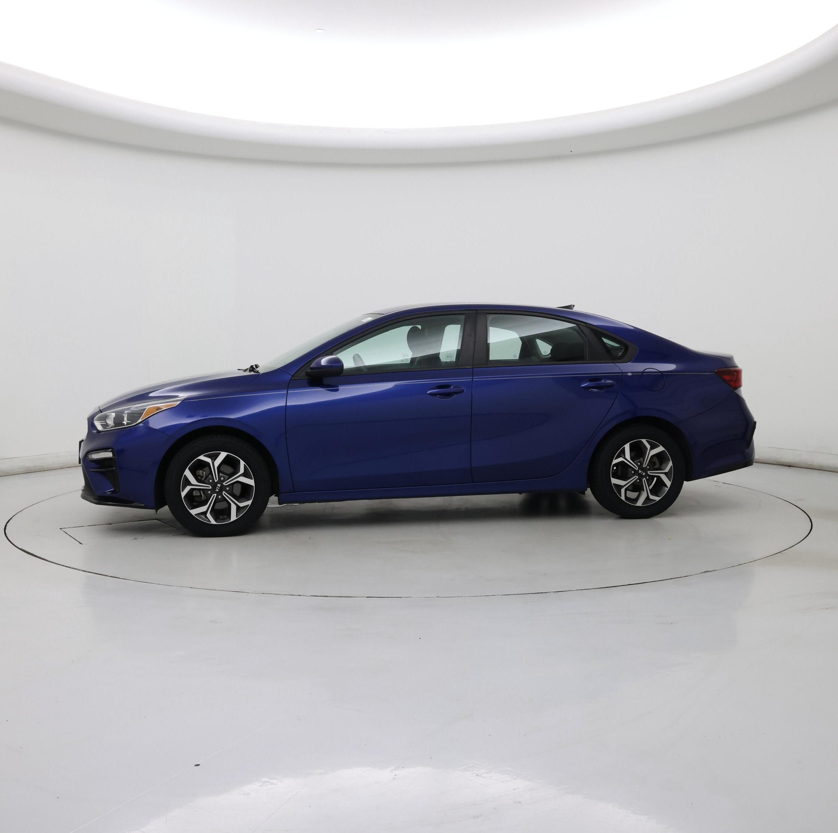 Thumbnail: 2019 Kia Forte - 3