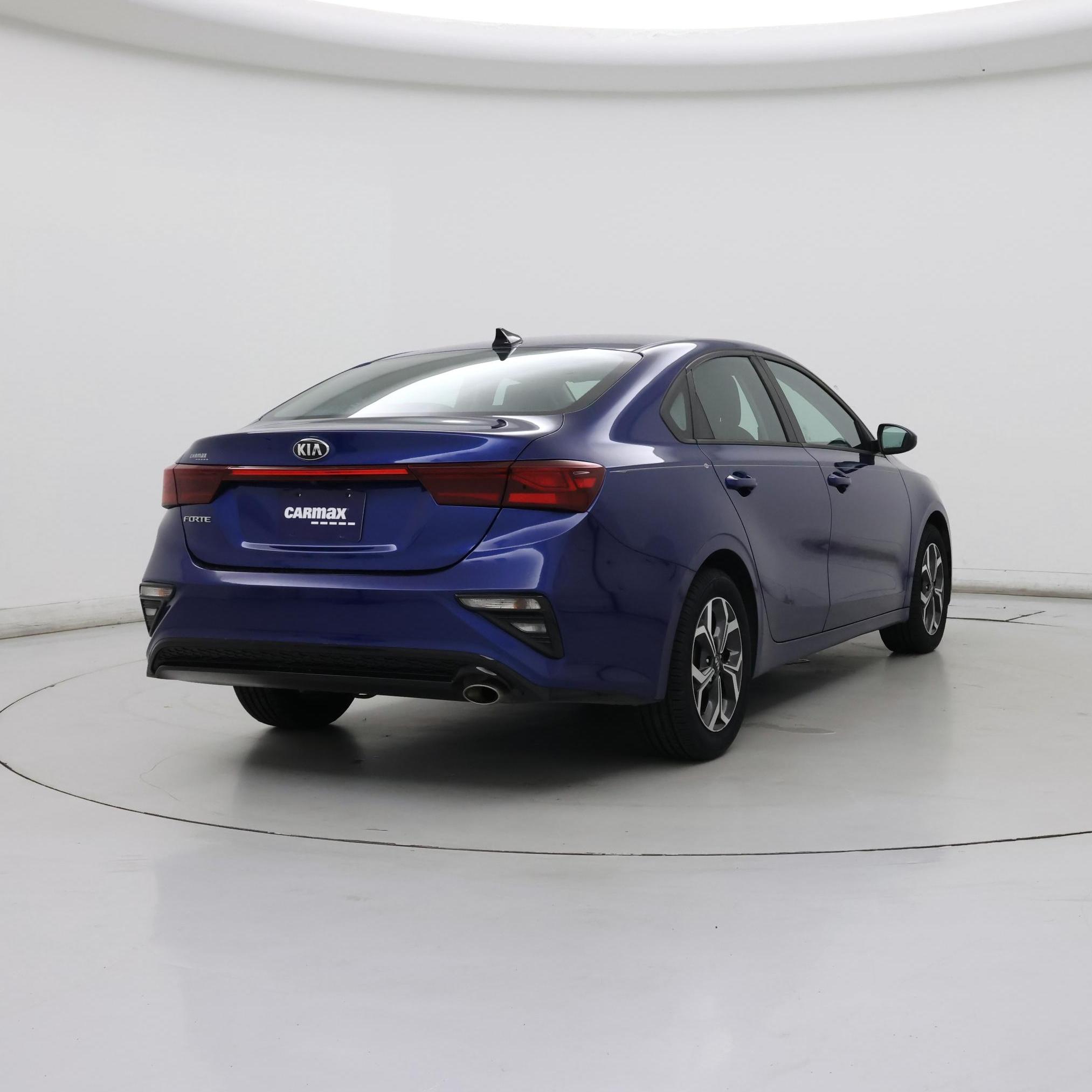 Thumbnail: 2019 Kia Forte - 8