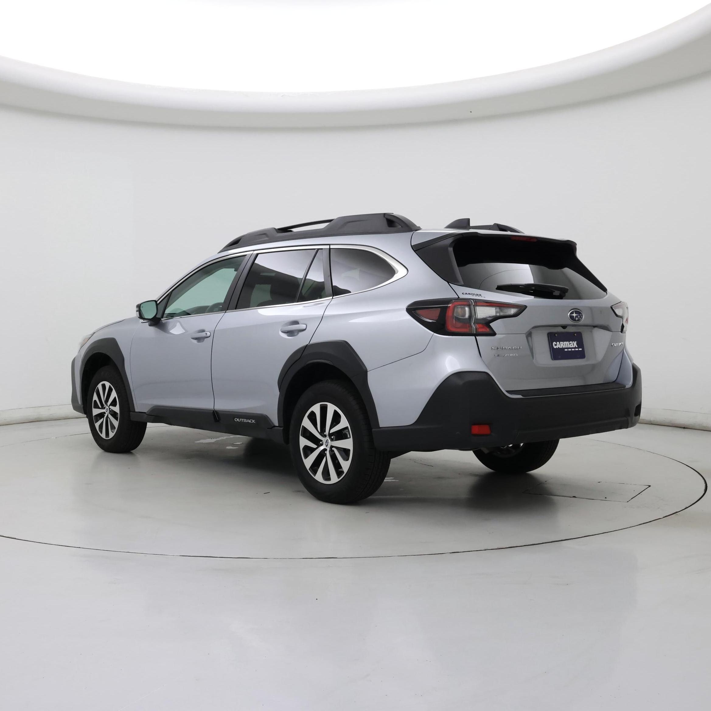 Thumbnail: 2025 Subaru Outback - 2