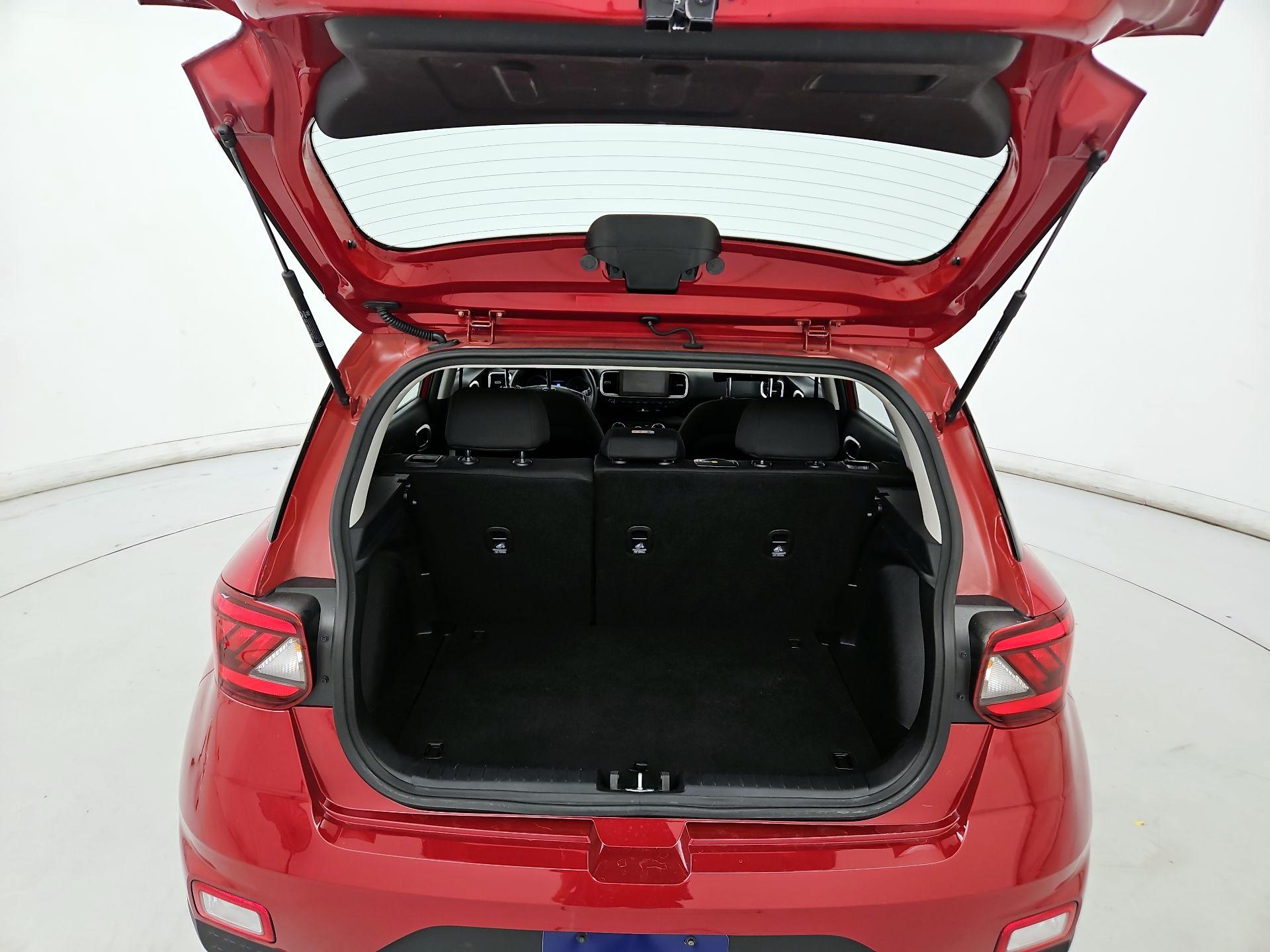 Thumbnail: 2020 Hyundai Venue - 20