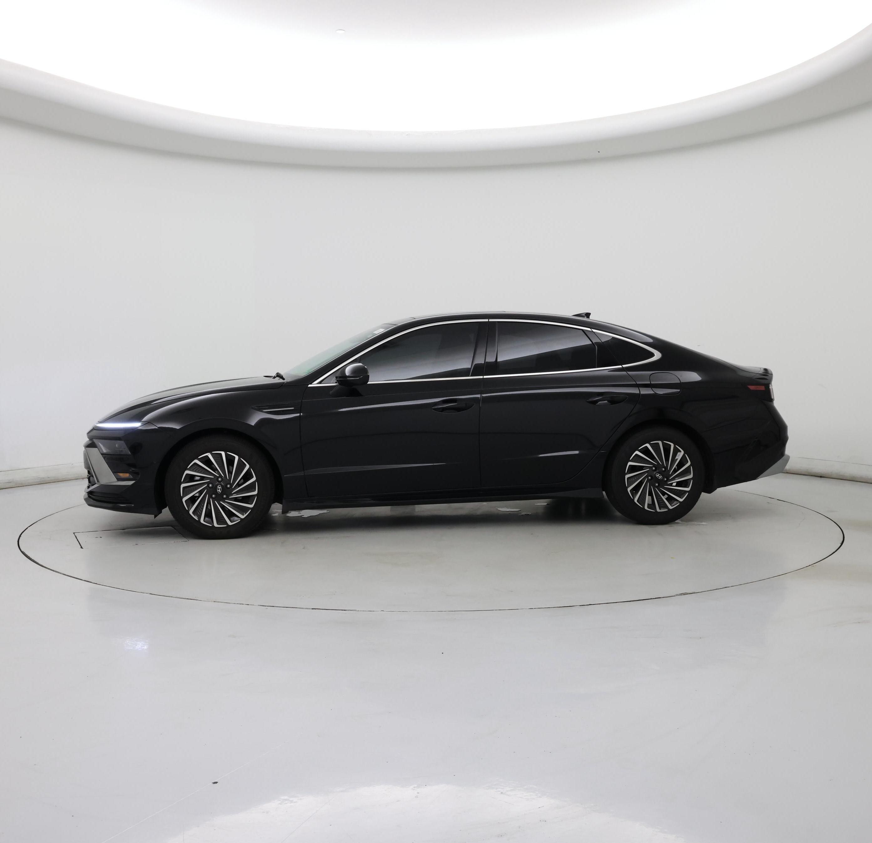 Thumbnail: 2025 Hyundai Sonata - 3