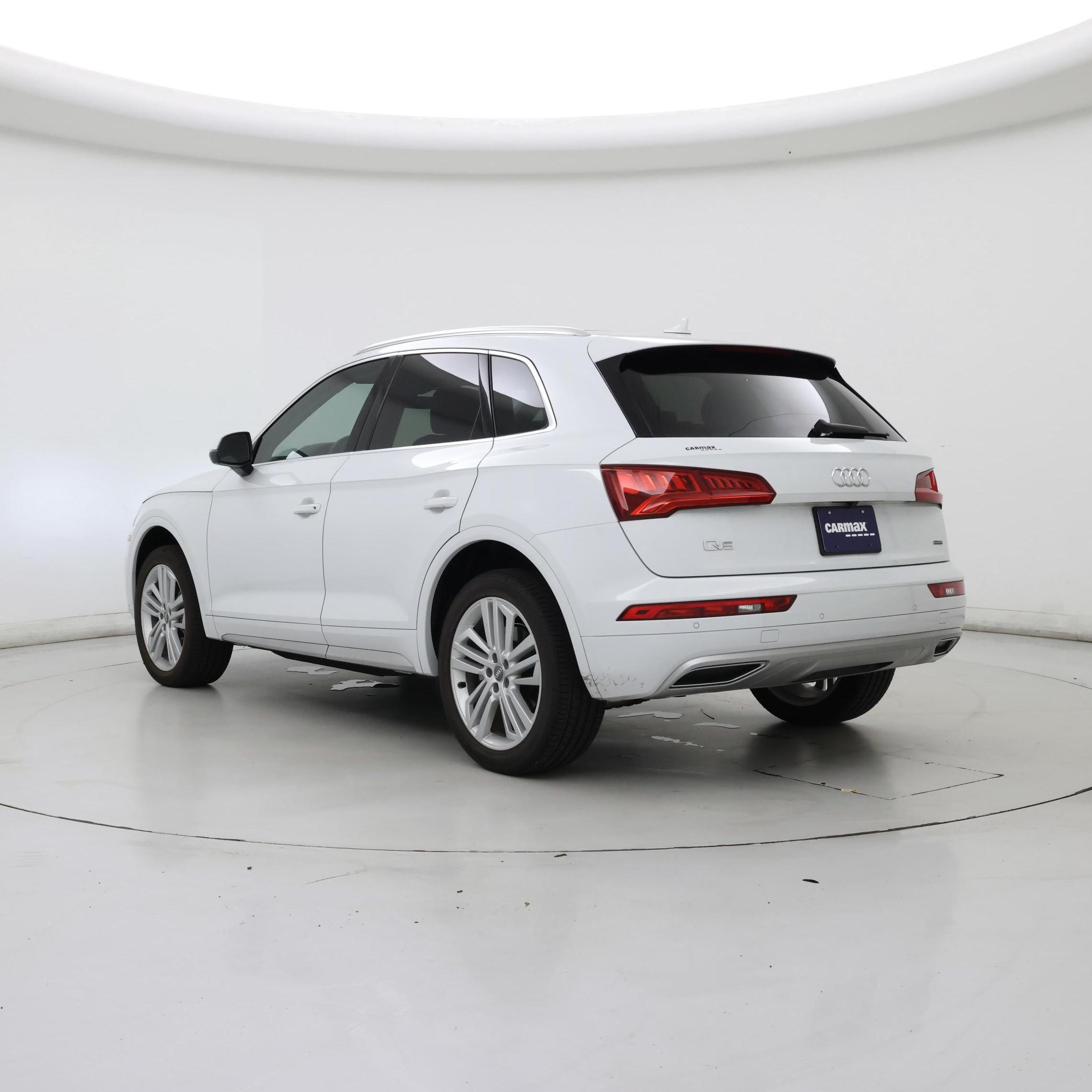 Thumbnail: 2020 Audi Q5 - 2