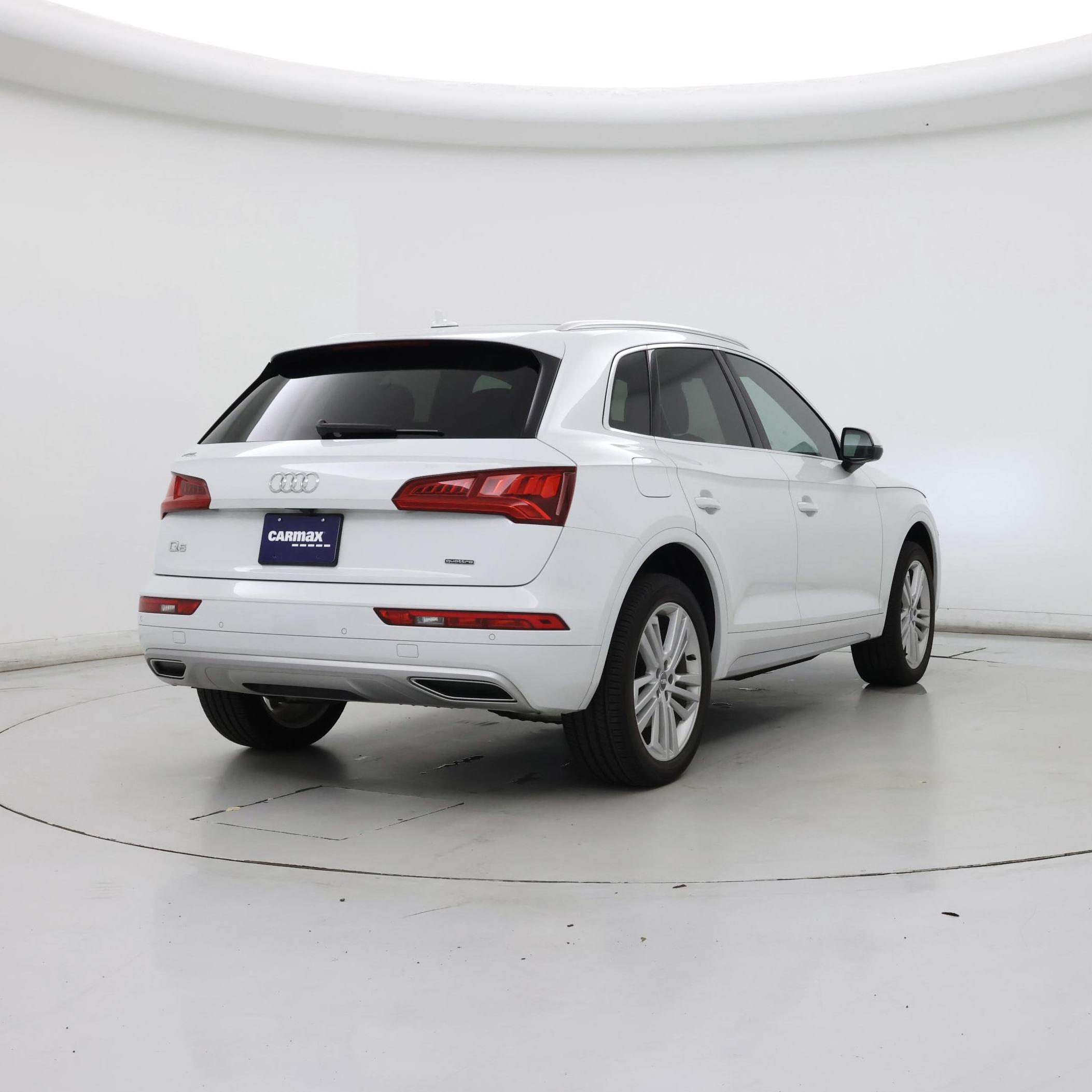 Thumbnail: 2020 Audi Q5 - 8
