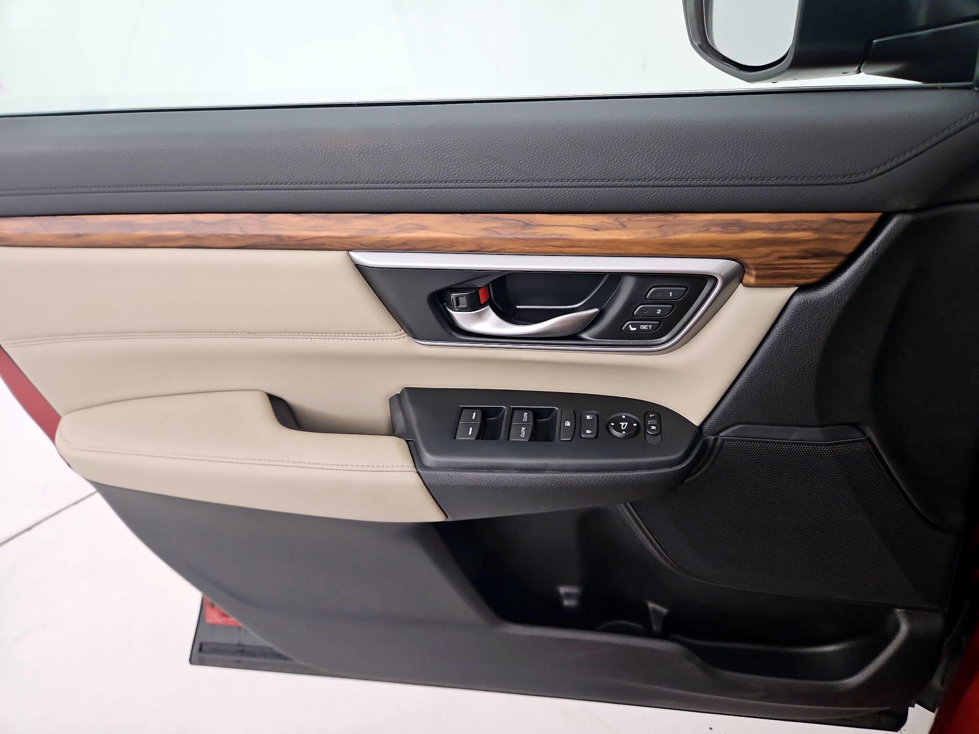 Thumbnail: 2018 Honda CR-V - 12