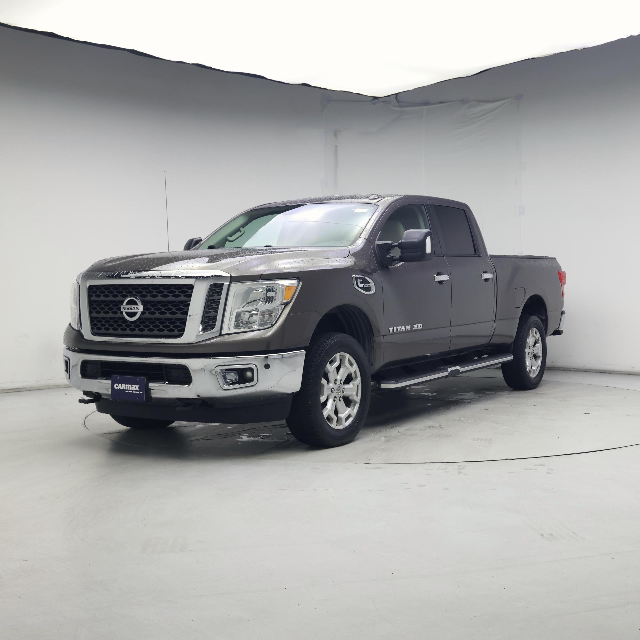 Thumbnail: 2016 Nissan Titan - 4
