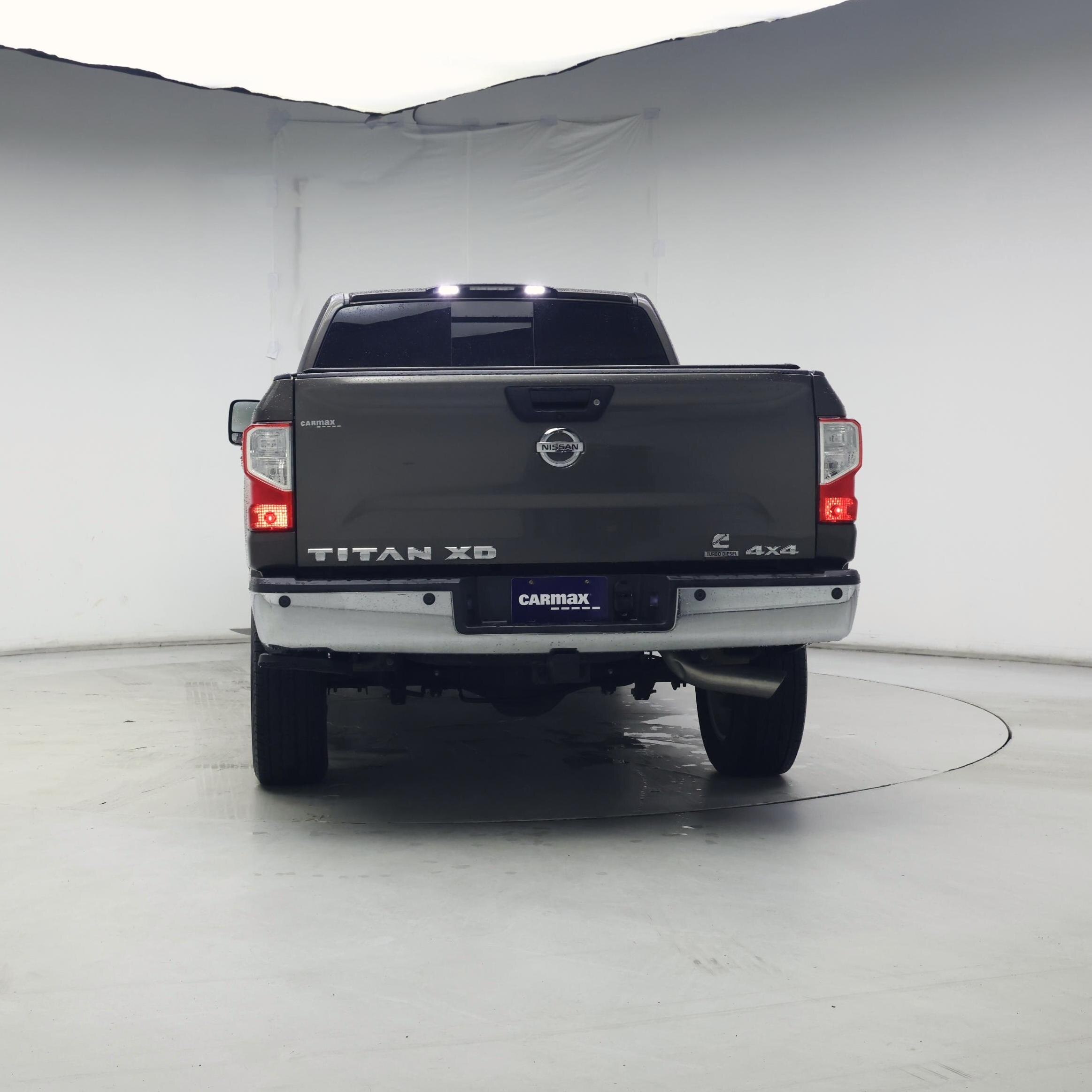 Thumbnail: 2016 Nissan Titan - 6