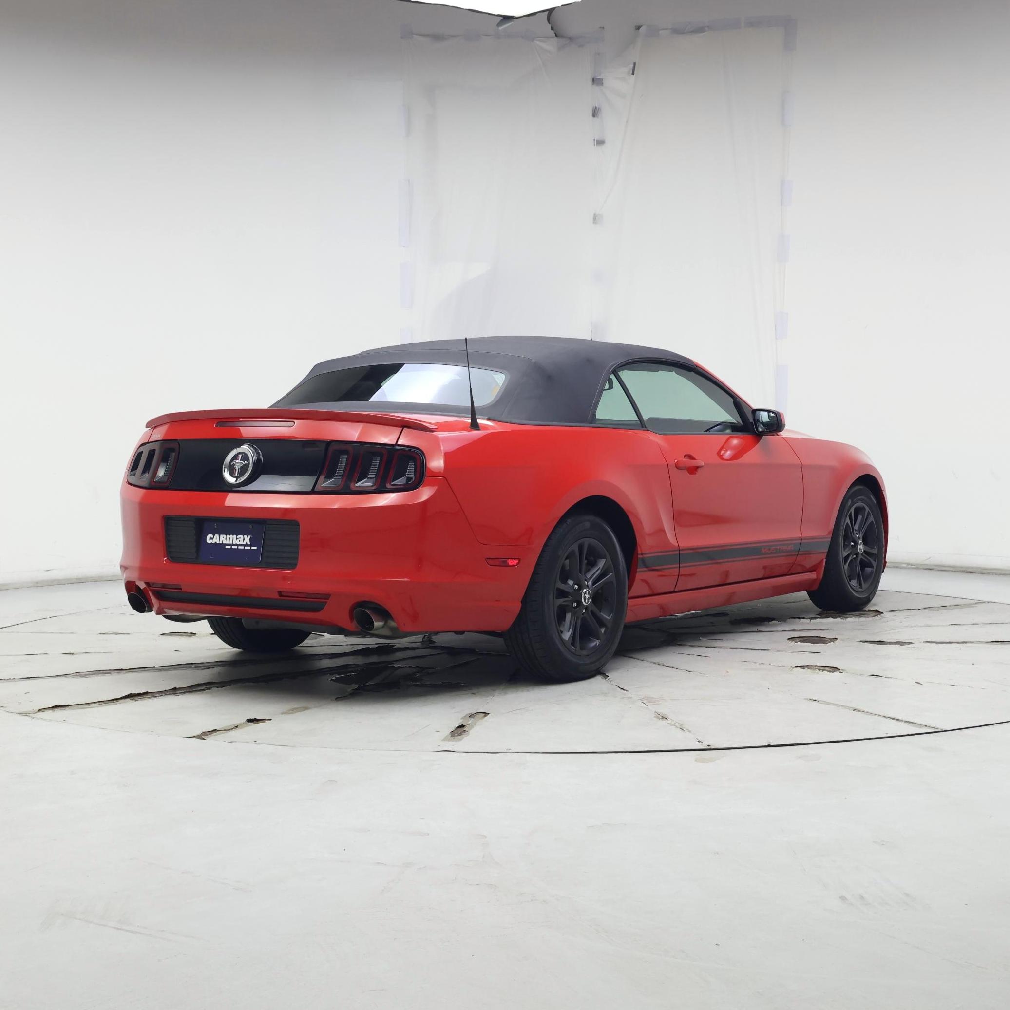 Thumbnail: 2014 Ford Mustang - 8