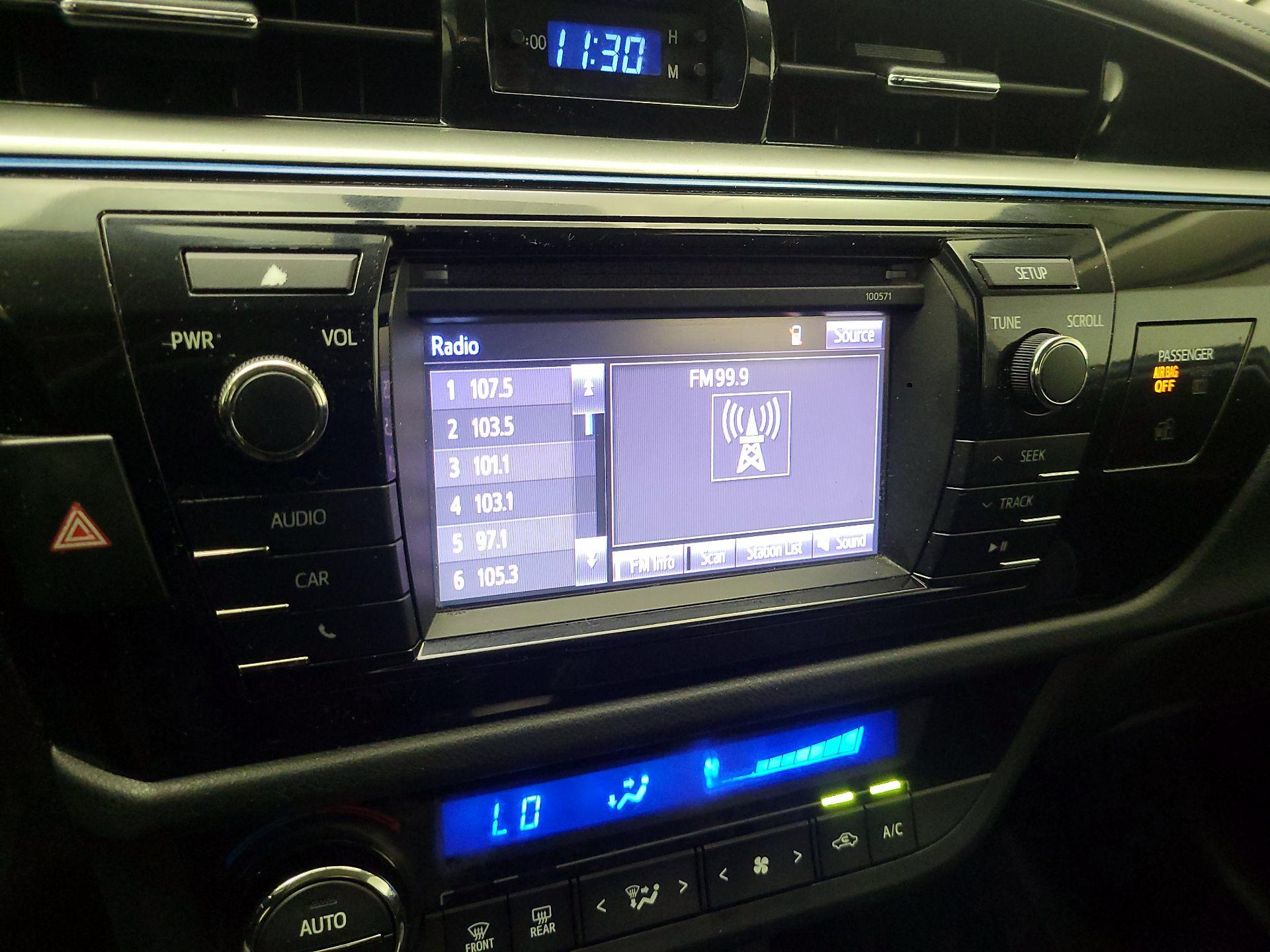 Thumbnail: 2016 Toyota Corolla - 15