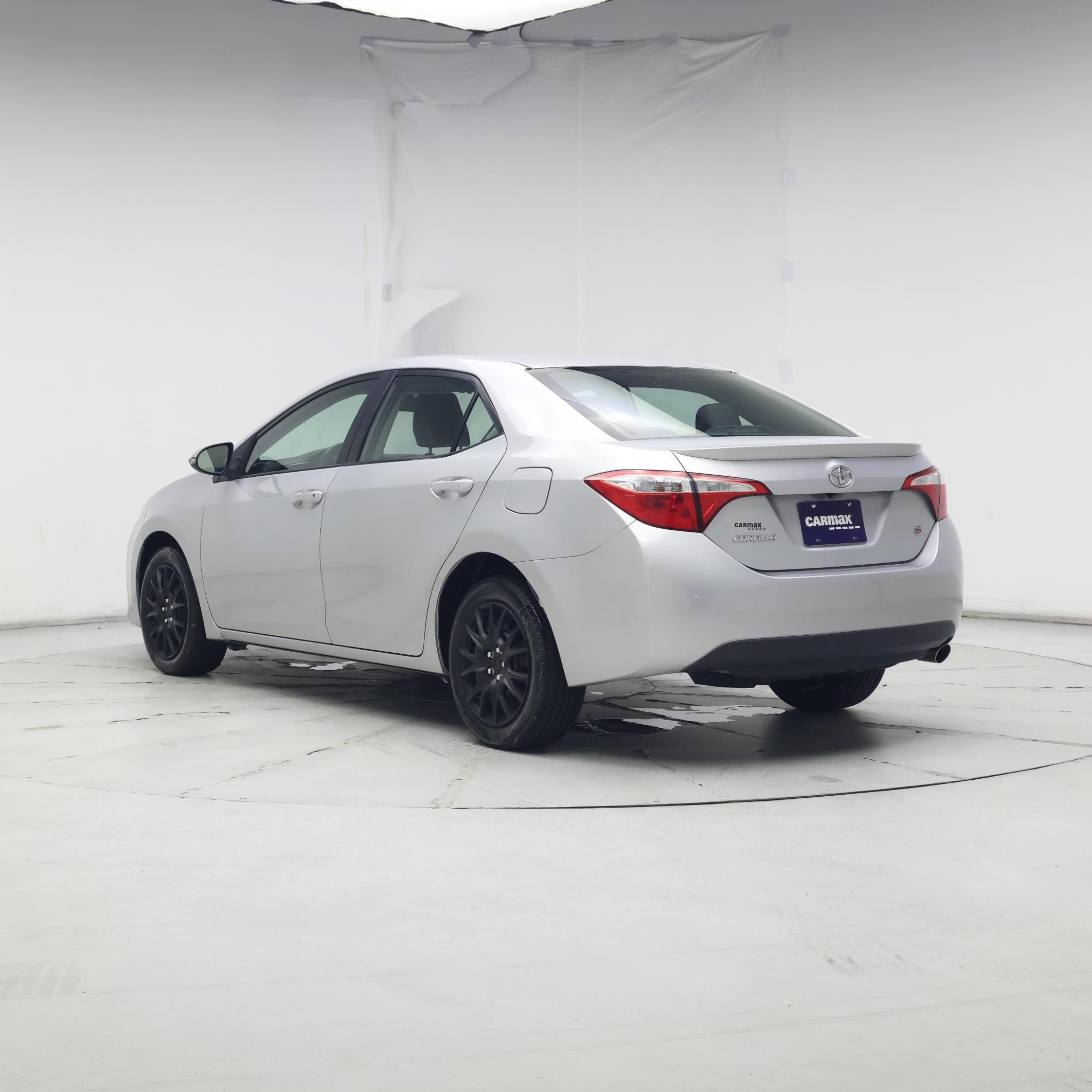 Thumbnail: 2016 Toyota Corolla - 2