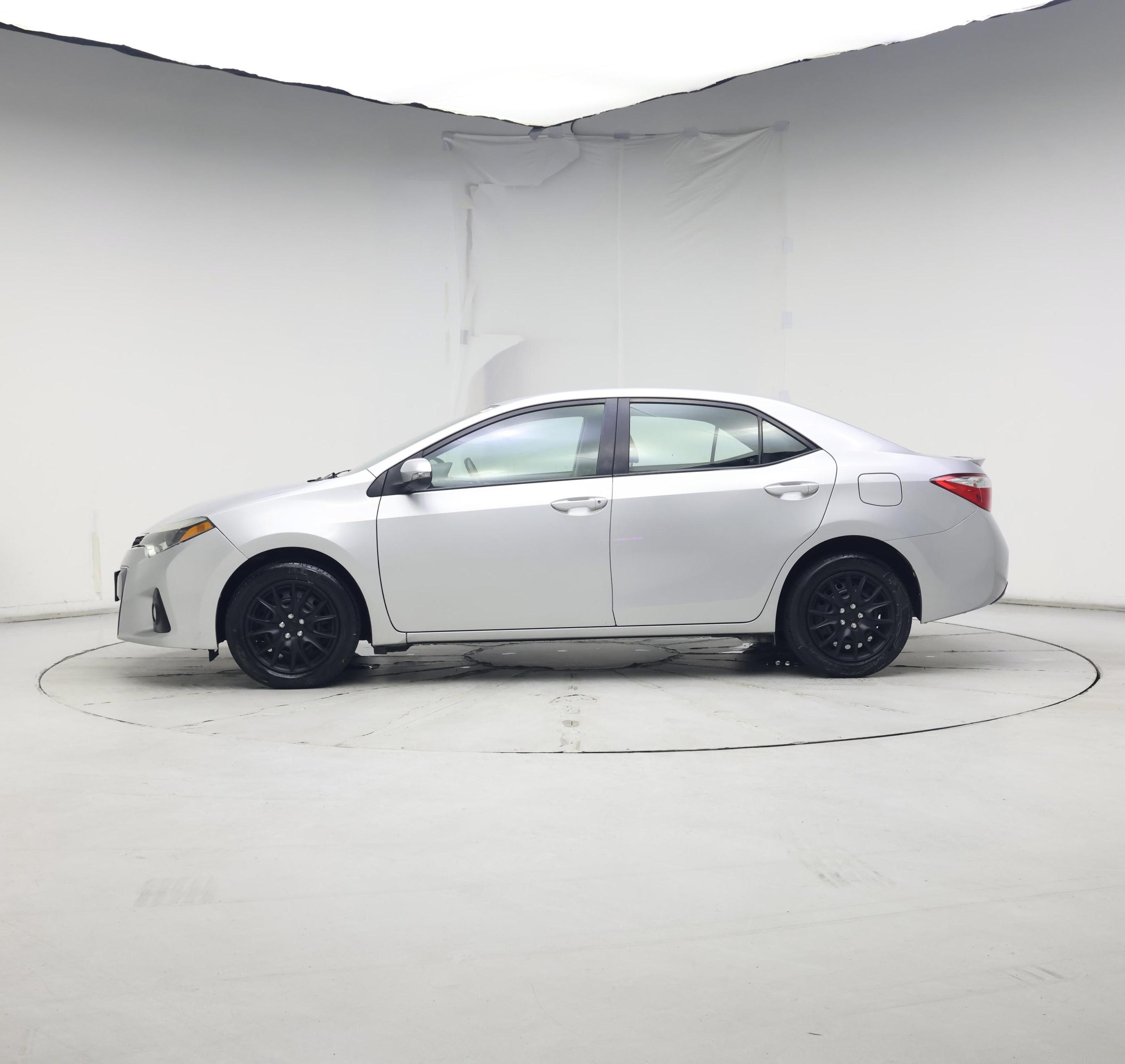 Thumbnail: 2016 Toyota Corolla - 3