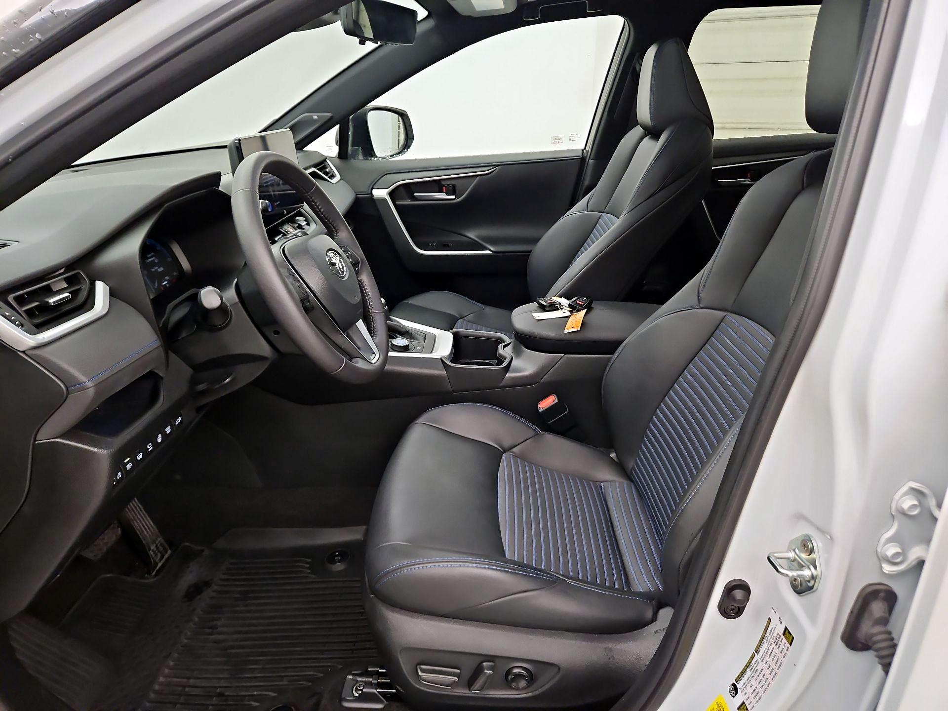 Thumbnail: 2023 Toyota RAV4 - 11